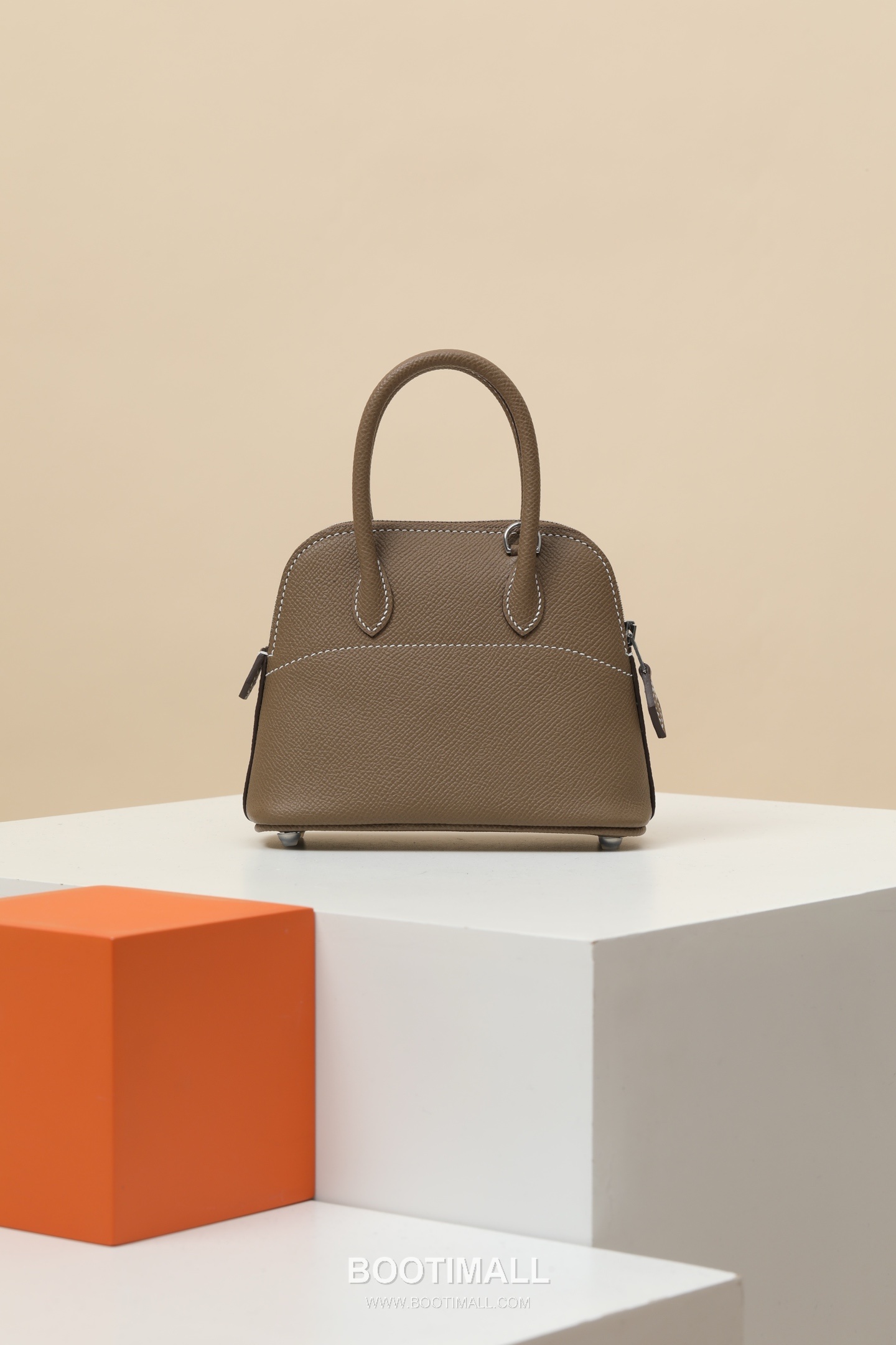 Hermes BO15 Epsom Crossbody Epsom Leather Etoupe Crossbody Bag 에르메스 BO15 엡솜 크로스바디 엡솜 레더 에토프 크로스백 15cm 3