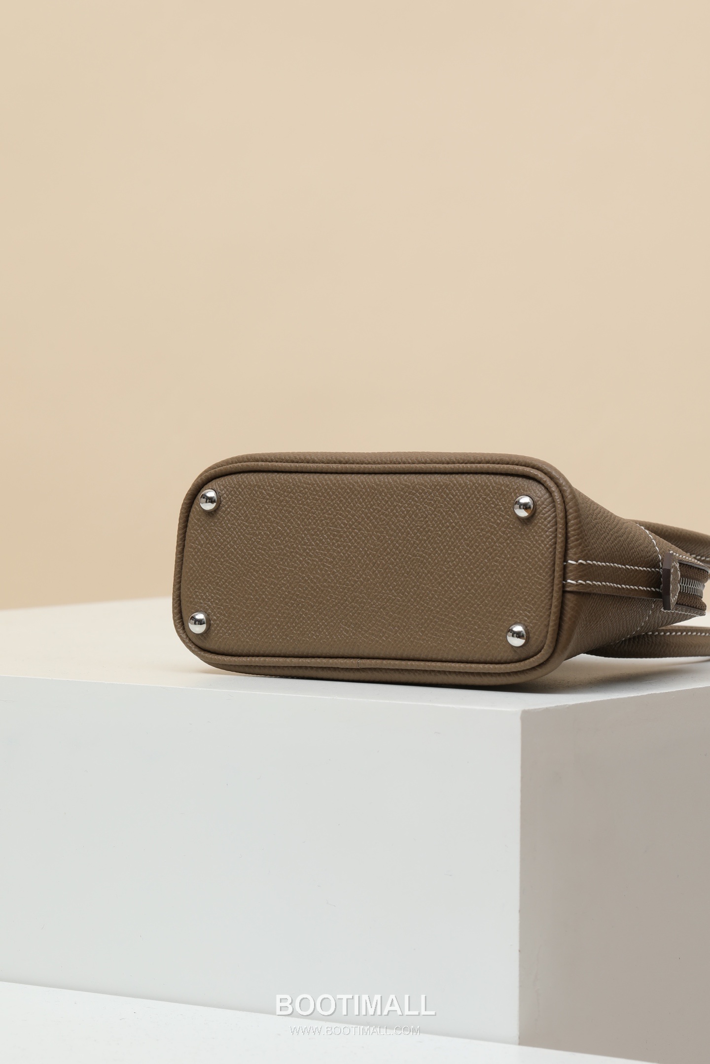 Hermes BO15 Epsom Crossbody Epsom Leather Etoupe Crossbody Bag 에르메스 BO15 엡솜 크로스바디 엡솜 레더 에토프 크로스백 15cm 6