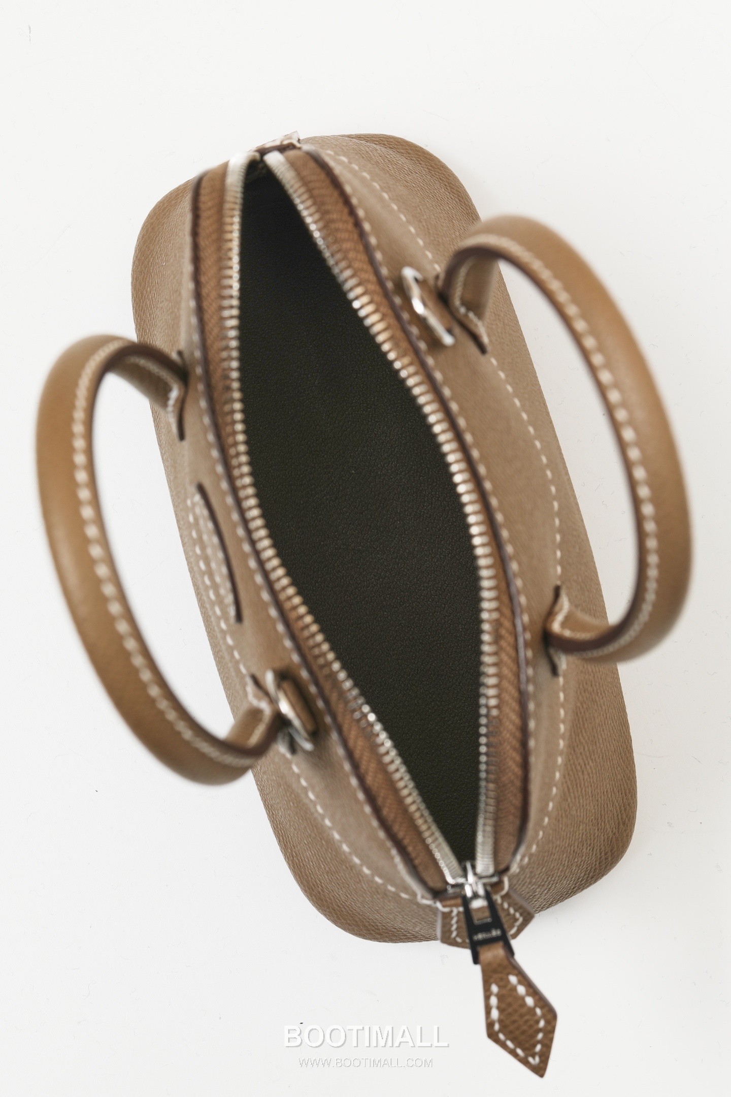 Hermes BO15 Epsom Crossbody Epsom Leather Etoupe Crossbody Bag 에르메스 BO15 엡솜 크로스바디 엡솜 레더 에토프 크로스백 15cm 7