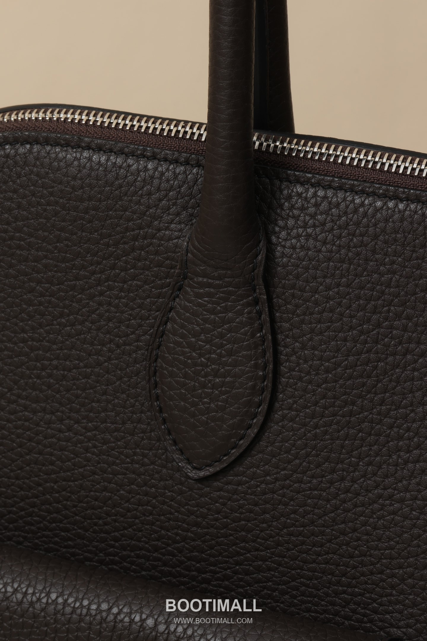 Hermes CA43 Togo Commuter Togo Calfskin Black Tote Bag 에르메스 CA43 토고 커뮤터 토고 송아지가죽 블랙 토트백 43cm 5