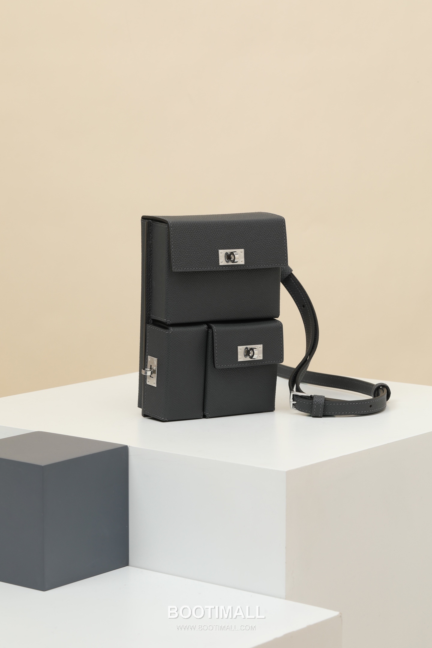 Hermes KLP12 Epsom Pouch Epsom Calfskin Gray 에르메스 KLP12 엡솜 파우치 엡솜 송아지가죽 그레이 17.5cm 1