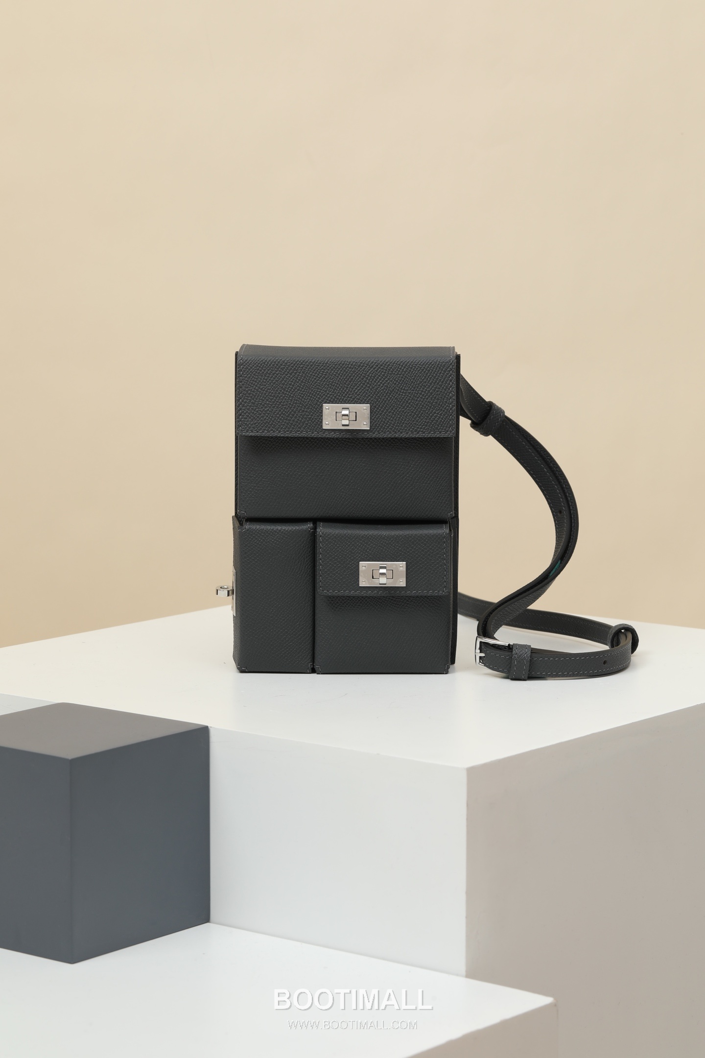 Hermes KLP12 Epsom Pouch Epsom Calfskin Gray 에르메스 KLP12 엡솜 파우치 엡솜 송아지가죽 그레이 17.5cm 2