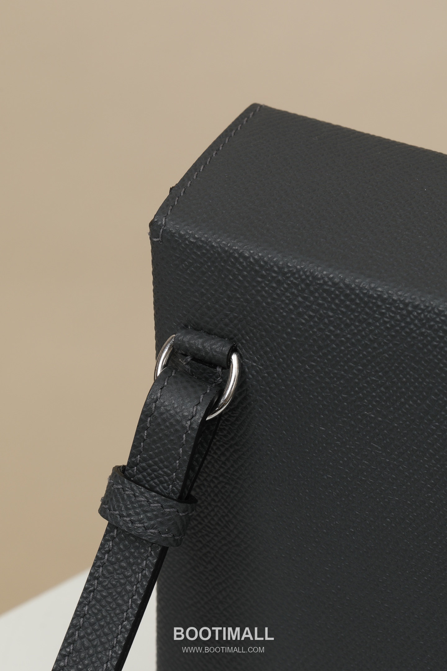 Hermes KLP12 Epsom Pouch Epsom Calfskin Gray 에르메스 KLP12 엡솜 파우치 엡솜 송아지가죽 그레이 17.5cm 4