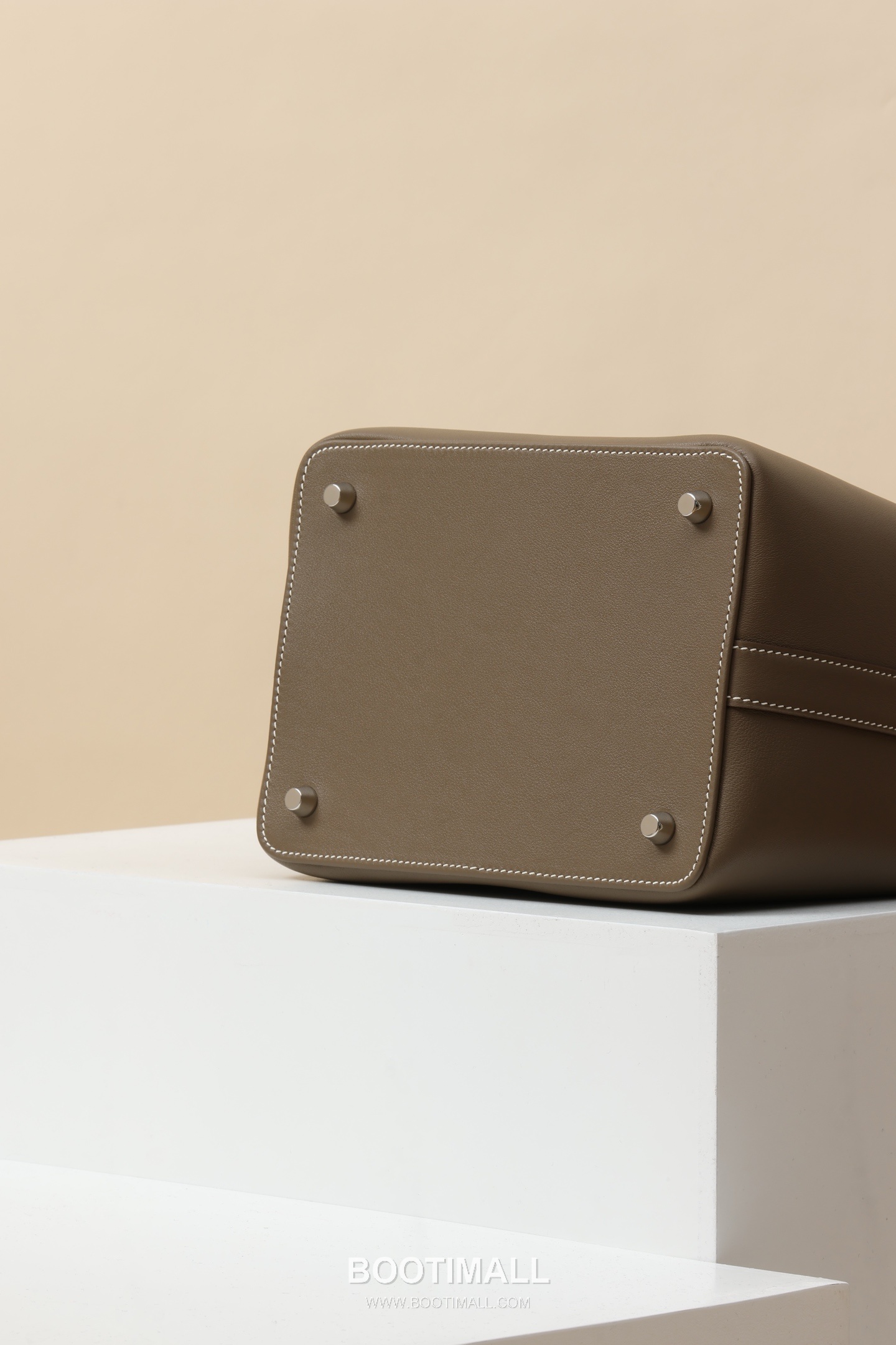 Hermes TB20 Swift Bucket Swift Calfskin Gray Bucket Bag 에르메스 TB20 스위프트 버킷 스위프트 카프스킨 그레이 버킷백 21cm 6