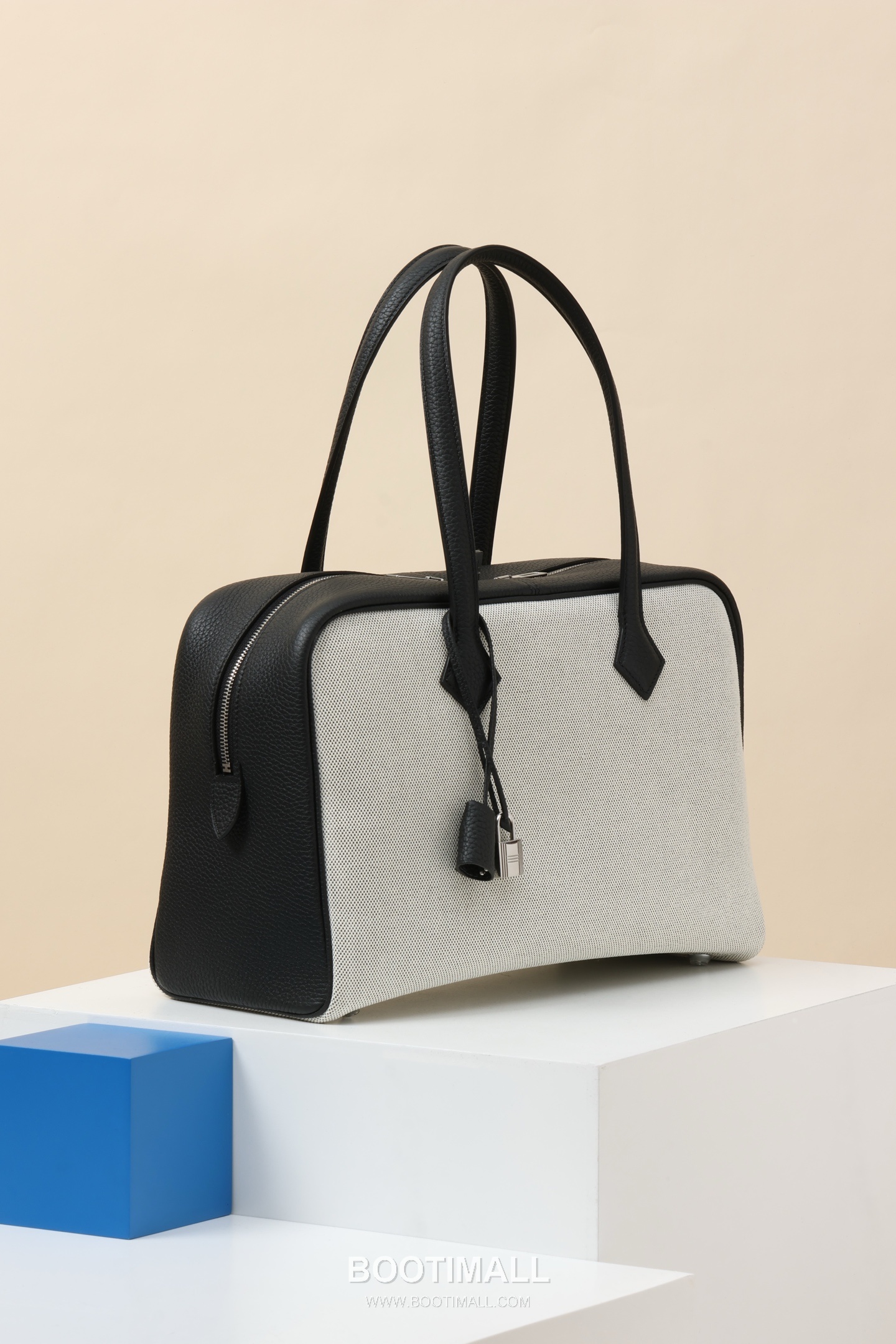 Hermes VR35 TC Canvas Tote TC Cowhide and Canvas Black Tote Bag 에르메스 VR35 TC 캔버스 토트 TC 소가죽 캔버스 블랙 토트백 35.5cm 2