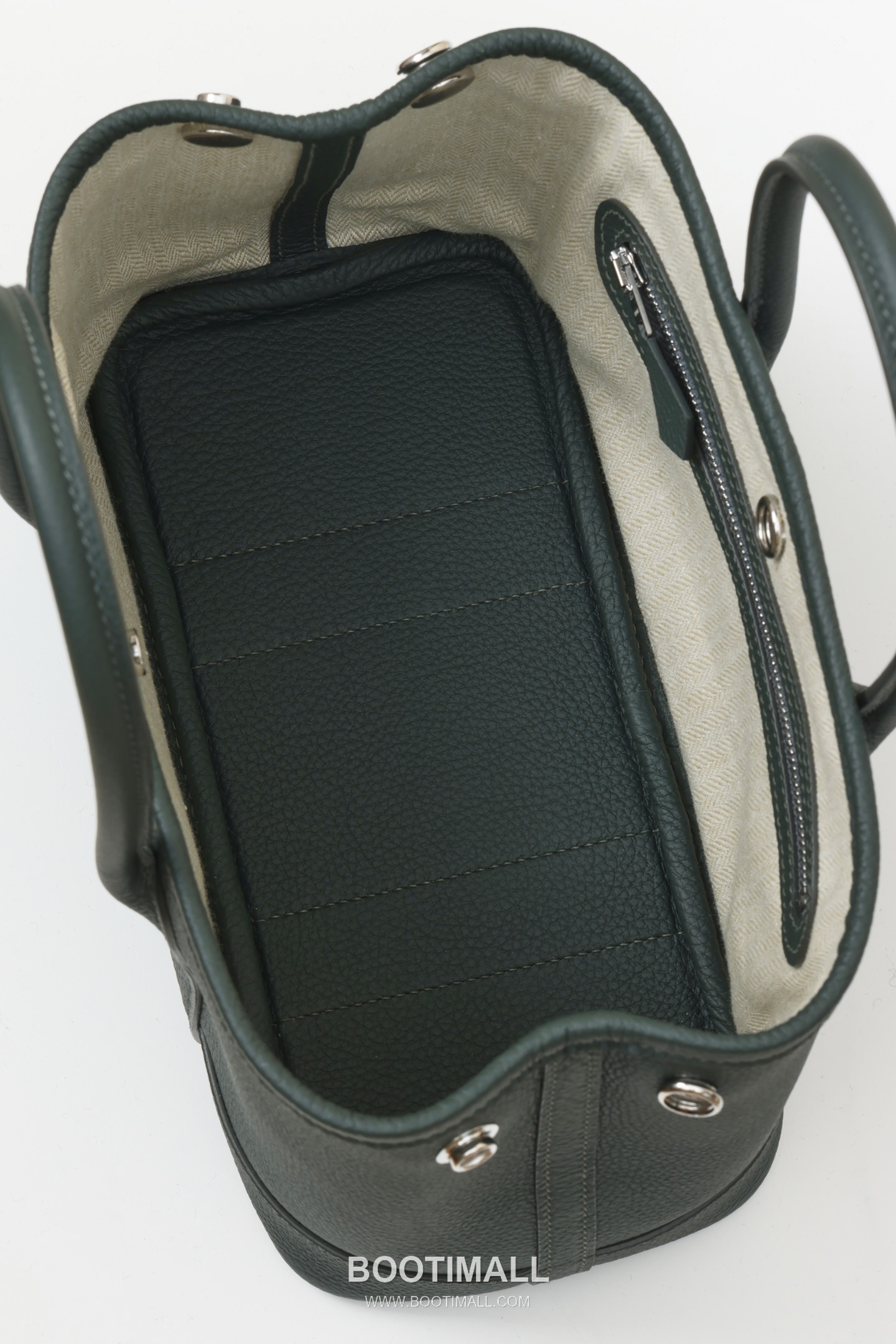 Hermes HY23 Togo Top Handle Togo Leather Green Top Handle Bag 에르메스 HY23 토고 탑핸들 토고 레더 그린 탑핸들백 23cm 7