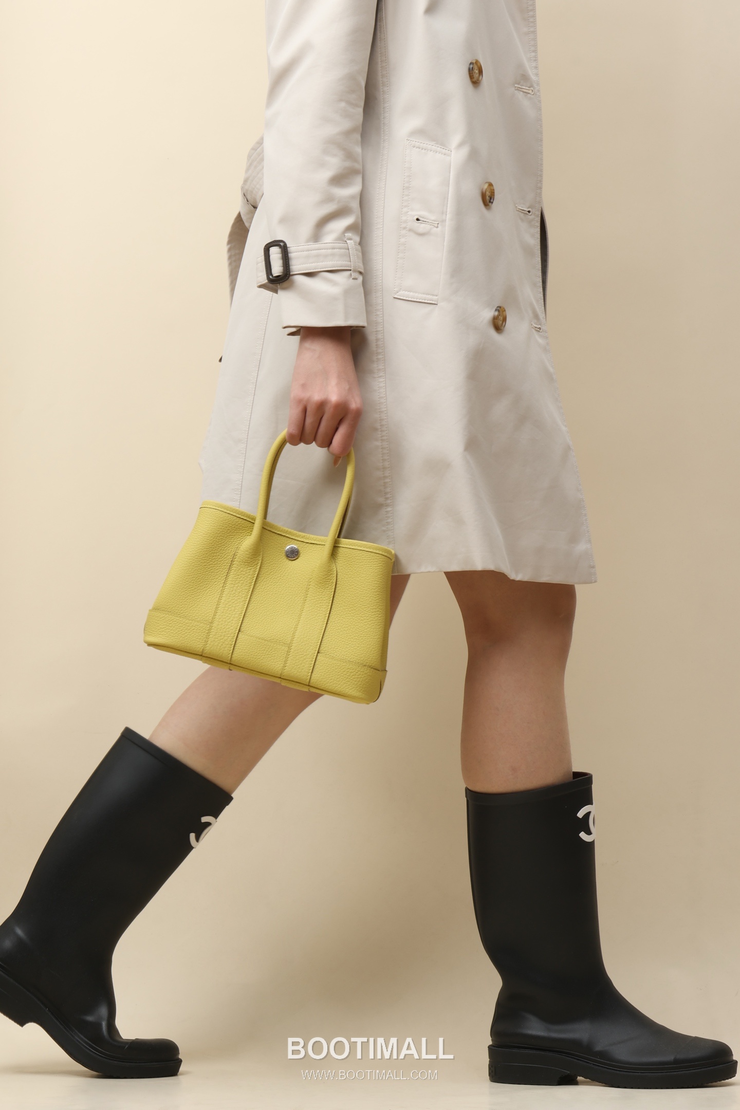 Hermes HY23 Togo Top Handle Togo Leather Yellow Handbag 에르메스 HY23 토고 탑핸들 토고 레더 옐로우 핸드백 23cm 9