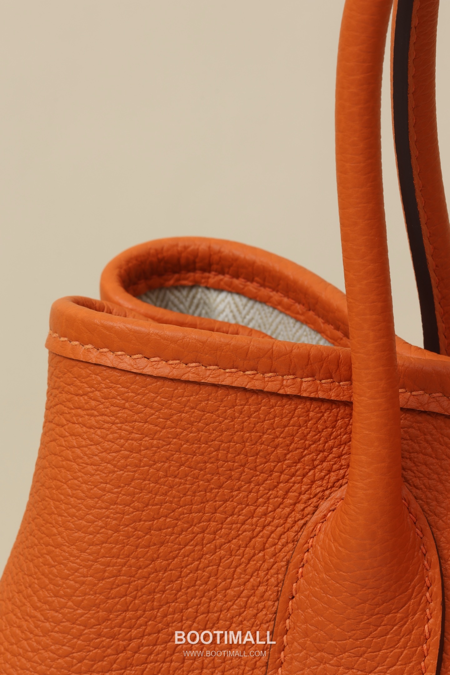 Hermes HY23 Togo Top Handle Togo Leather Orange Top Handle Bag 에르메스 HY23 토고 탑핸들 토고 레더 오렌지 탑핸들백 23cm 4