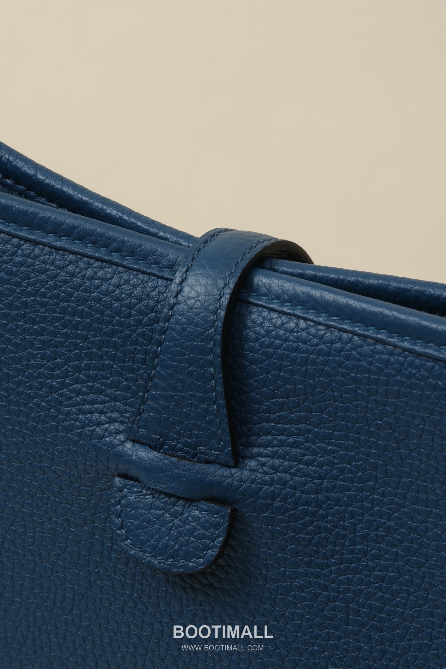 Hermes Clemence Crossbody Clemence Calfskin Blue Crossbody Bag 에르메스 클레망스 크로스바디 클레망스 송아지가죽 블루 크로스백 30cm 4