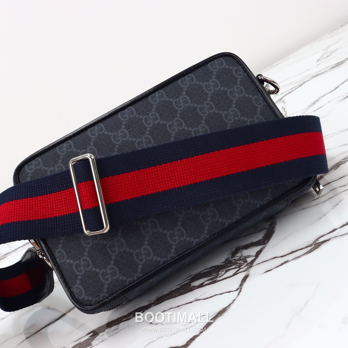 Gucci GG Supreme Camera GG Supreme Canvas Navy Crossbody Bag 구찌 GG 수프림 카메라 GG 수프림 캔버스 네이비 크로스백 22.5cm 10