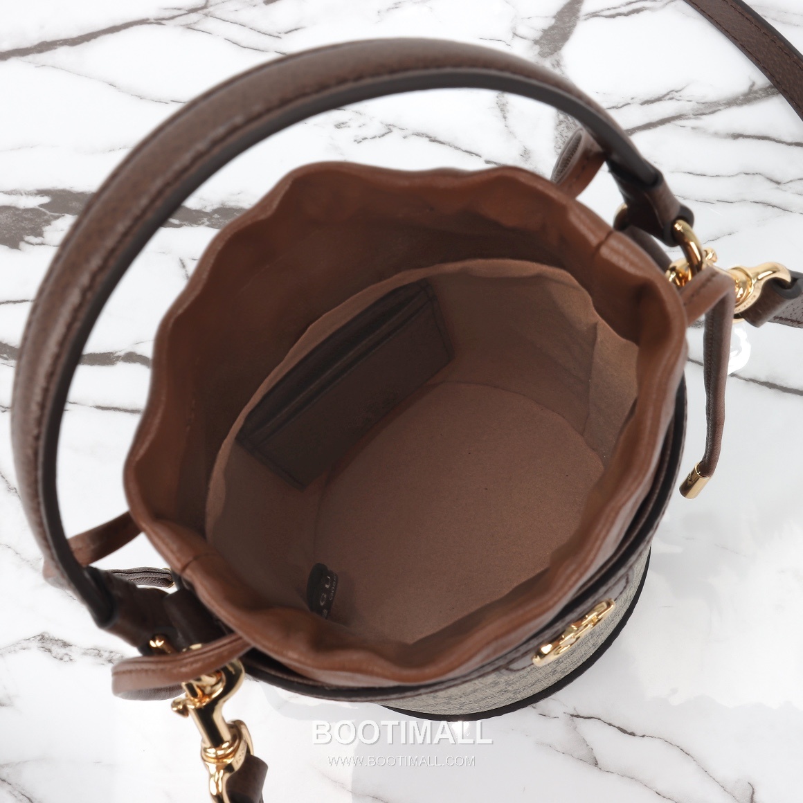 Gucci GG Canvas Bucket Mini GG Canvas and Calfskin Beige Crossbody Bag 구찌 GG 캔버스 버킷 미니 GG 캔버스와 카프스킨 베이지 크로스백 20cm 18