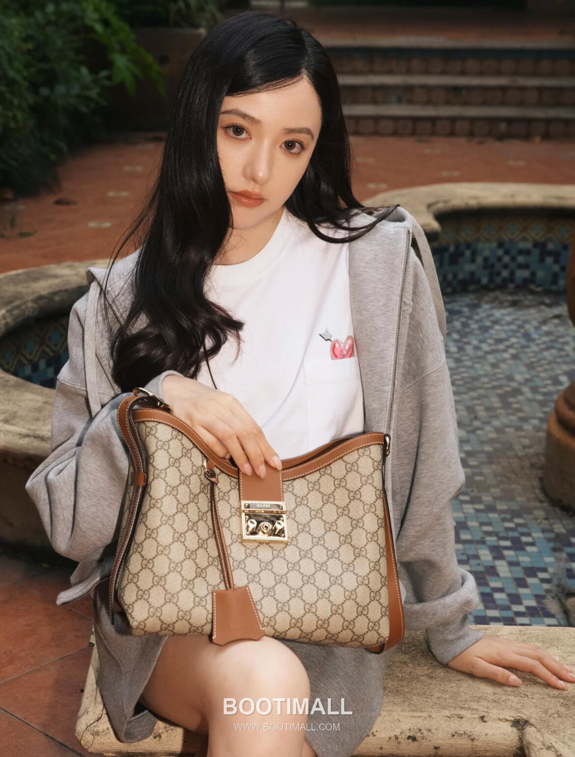 Gucci GG Supreme Padlock Hobo GG Supreme Canvas Beige Shoulder Bag 구찌 GG 수프림 패들락 호보 GG 수프림 캔버스 베이지 숄더백 29cm 1