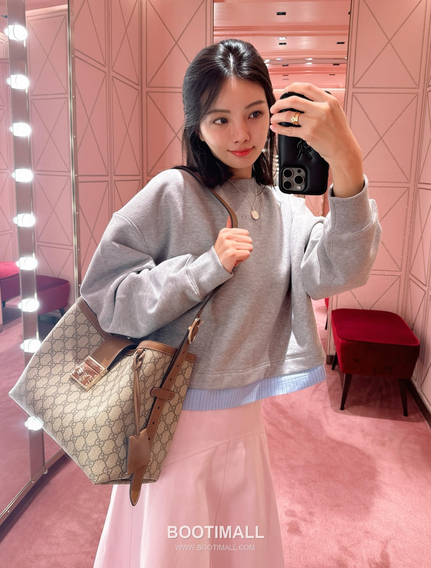 Gucci GG Supreme Padlock Hobo GG Supreme Canvas Beige Shoulder Bag 구찌 GG 수프림 패들락 호보 GG 수프림 캔버스 베이지 숄더백 29cm 9