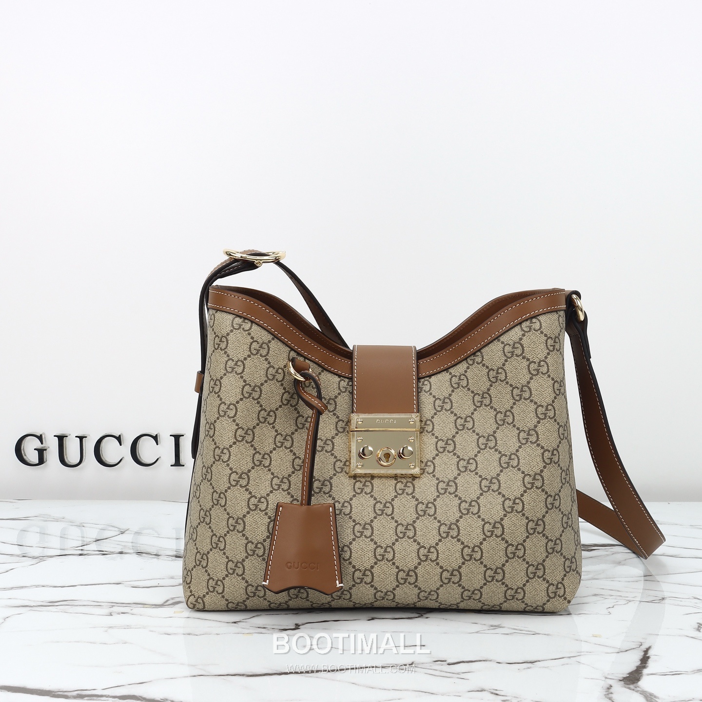 Gucci GG Supreme Padlock Hobo GG Supreme Canvas Beige Shoulder Bag 구찌 GG 수프림 패들락 호보 GG 수프림 캔버스 베이지 숄더백 29cm 15