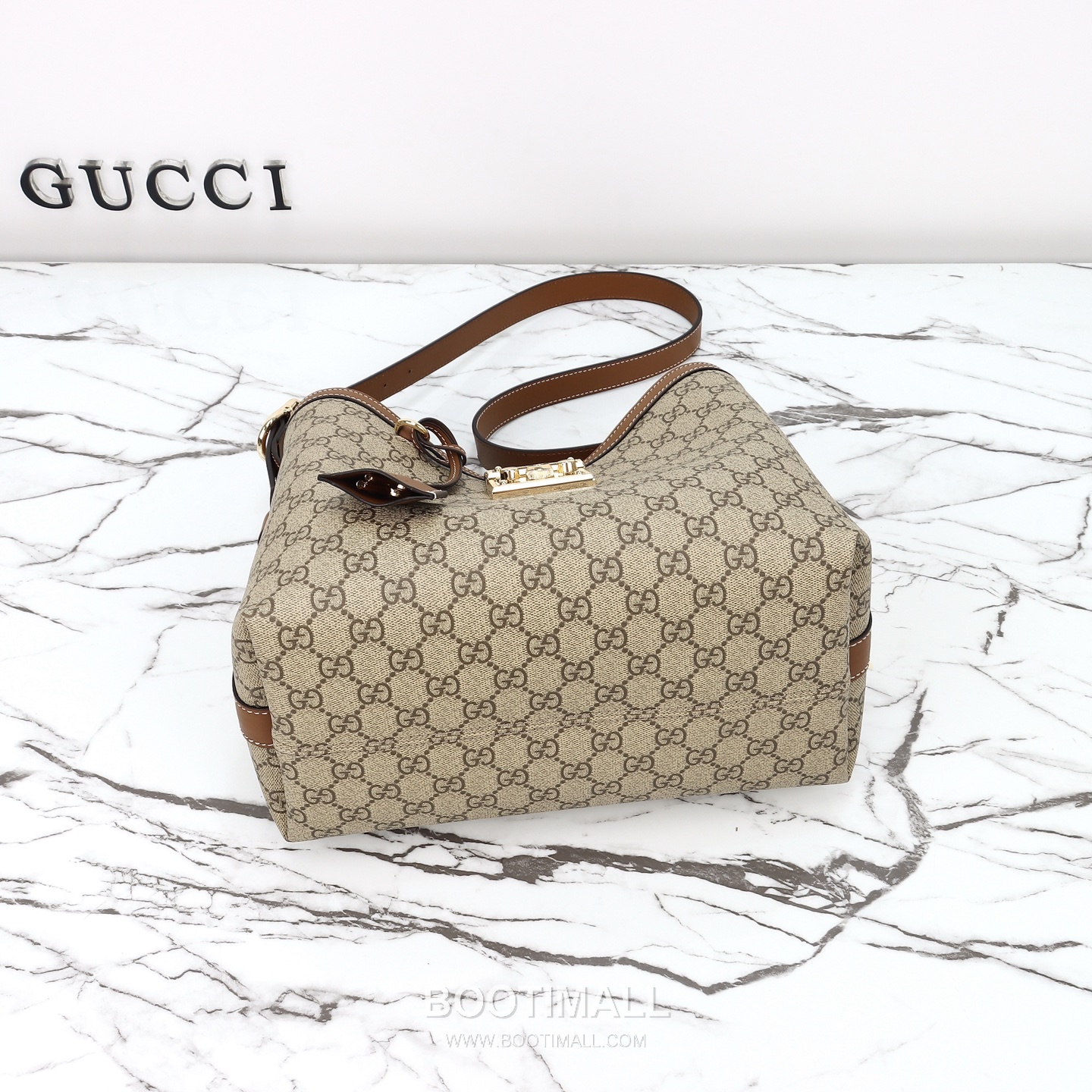 Gucci GG Supreme Padlock Hobo GG Supreme Canvas Beige Shoulder Bag 구찌 GG 수프림 패들락 호보 GG 수프림 캔버스 베이지 숄더백 29cm 22