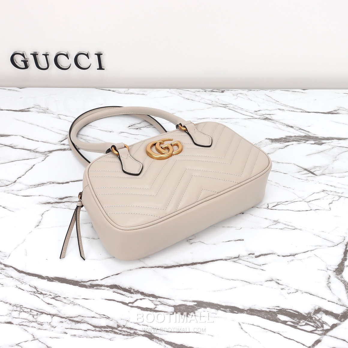 Gucci Matelassé Small Top Handle Chevron Calfskin Light Grey Shoulder Bag 구찌 마틀라세 스몰 탑핸들 쉐브론 카프스킨 라이트그레이 숄더백 25.5cm 11