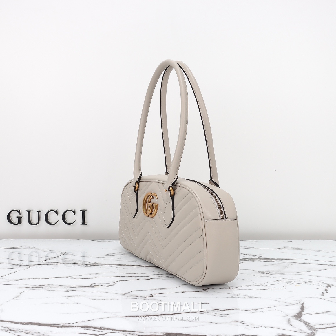 Gucci GG Marmont Chevron Matelassé Calfskin Light Grey Shoulder Bag 구찌 GG 마몬트 쉐브론 마틀라세 카프스킨 라이트그레이 숄더백 35.5cm 6