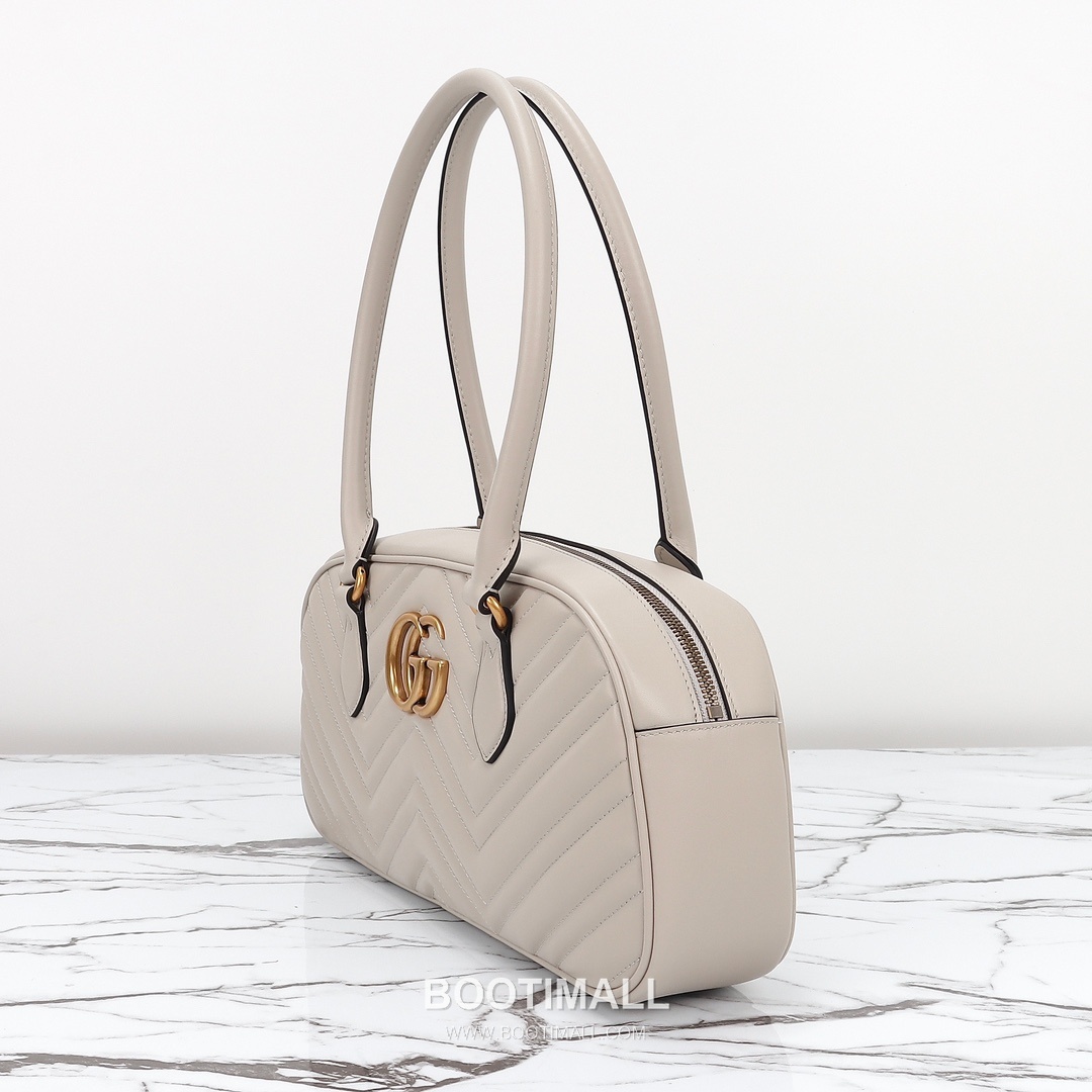 Gucci GG Marmont Chevron Matelassé Calfskin Light Grey Shoulder Bag 구찌 GG 마몬트 쉐브론 마틀라세 카프스킨 라이트그레이 숄더백 35.5cm 11
