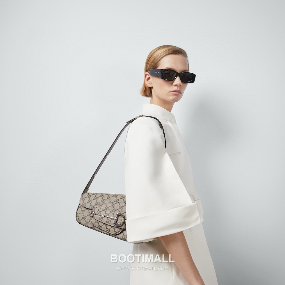 Gucci GG Supreme Horsebit Flap GG Supreme Coated Canvas Beige Shoulder Bag 구찌 GG 수프림 홀스빗 플랩 GG 수프림 코팅 캔버스 베이지 숄더백 26.5cm 1