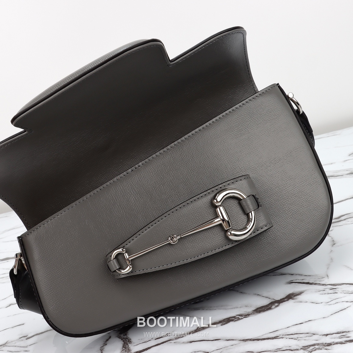 Gucci Folded Leather Clutch Calfskin Leather Gray Clutch Bag 구찌 폴디드 레더 클러치 카프스킨 레더 그레이 클러치백 26.5cm 7