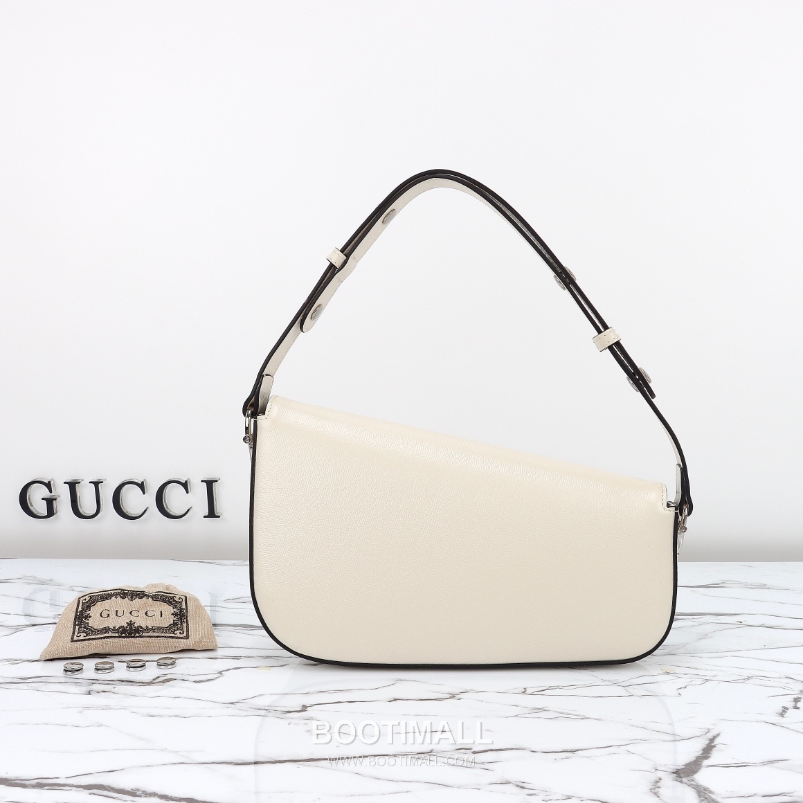 Gucci Folded Leather Clutch Calfskin Leather Gray Clutch Bag 구찌 폴디드 레더 클러치 카프스킨 레더 그레이 클러치백 26.5cm 3