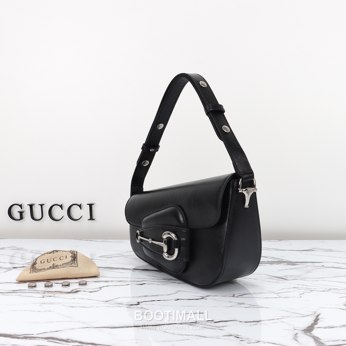 Gucci Folded Calfskin Clutch Calfskin Leather Clutch Bag 구찌 폴디드 카프스킨 클러치 카프스킨 레더 클러치백 26.5cm 2