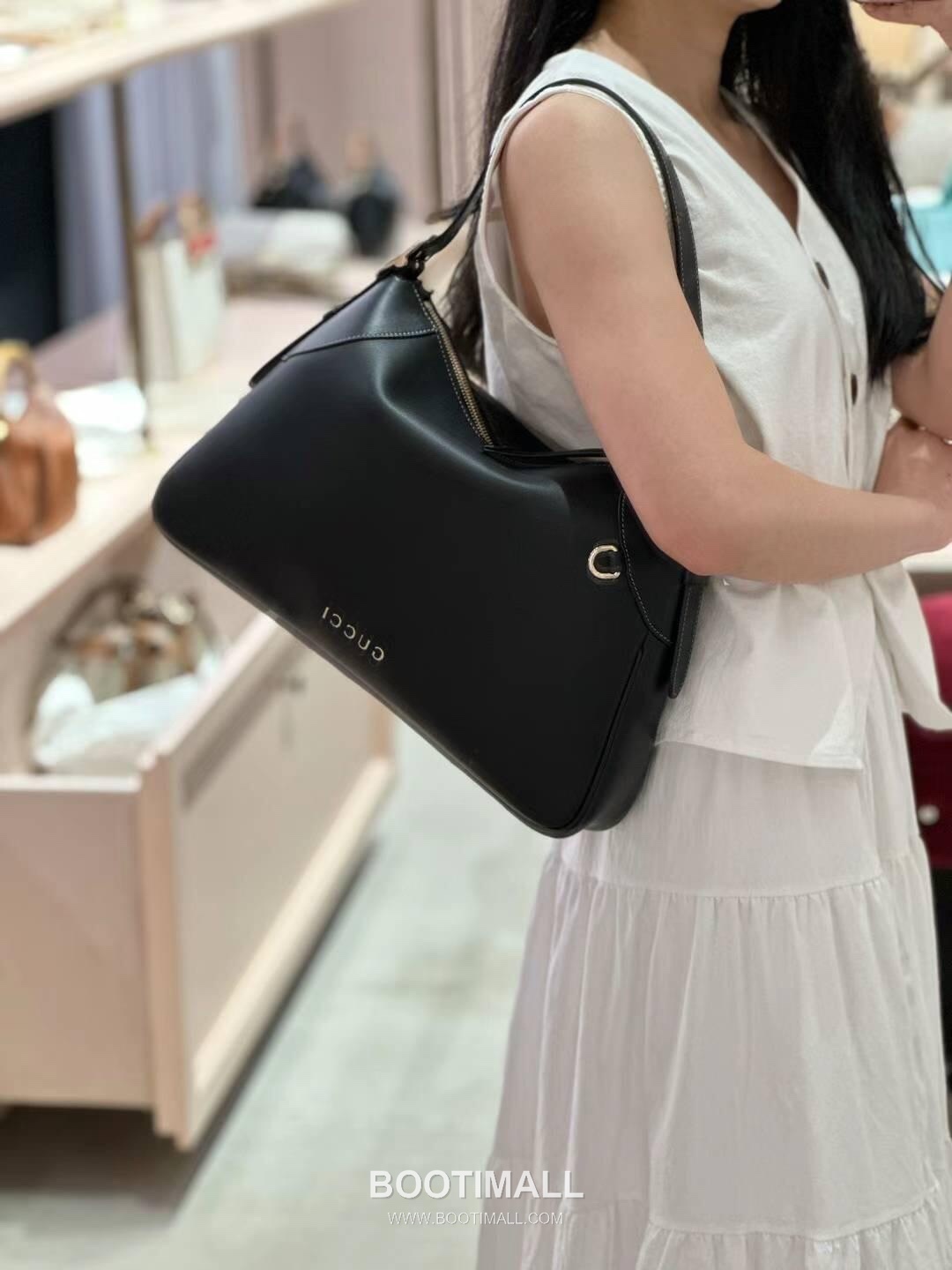 Gucci 815217 Smooth Hobo Smooth Calfskin Black Shoulder Bag 구찌 815217 스무스 호보 스무스 카프스킨 블랙 숄더백 37cm 1