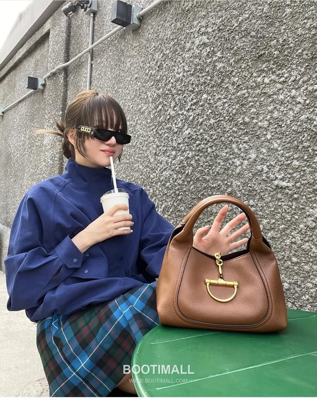 Gucci Horsebit Top Handle Grained Calfskin Taupe Handbag 구찌 홀스빗 탑핸들 그레인드 카프스킨 토프 핸드백 27.5cm 9