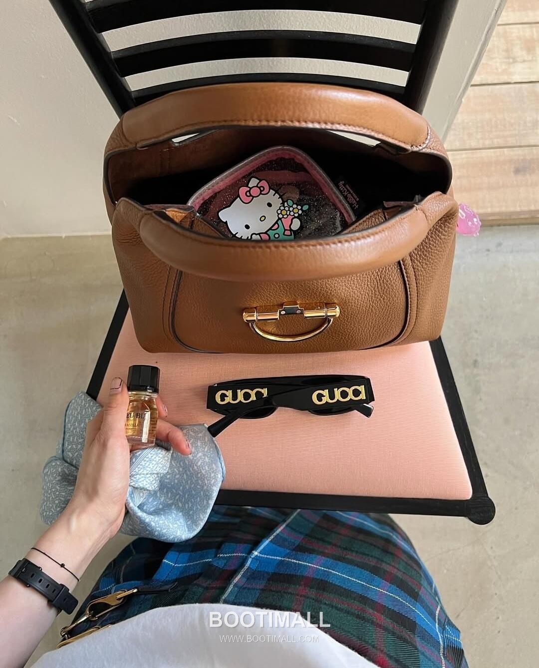 Gucci Horsebit Top Handle Grained Calfskin Taupe Handbag 구찌 홀스빗 탑핸들 그레인드 카프스킨 토프 핸드백 27.5cm 12