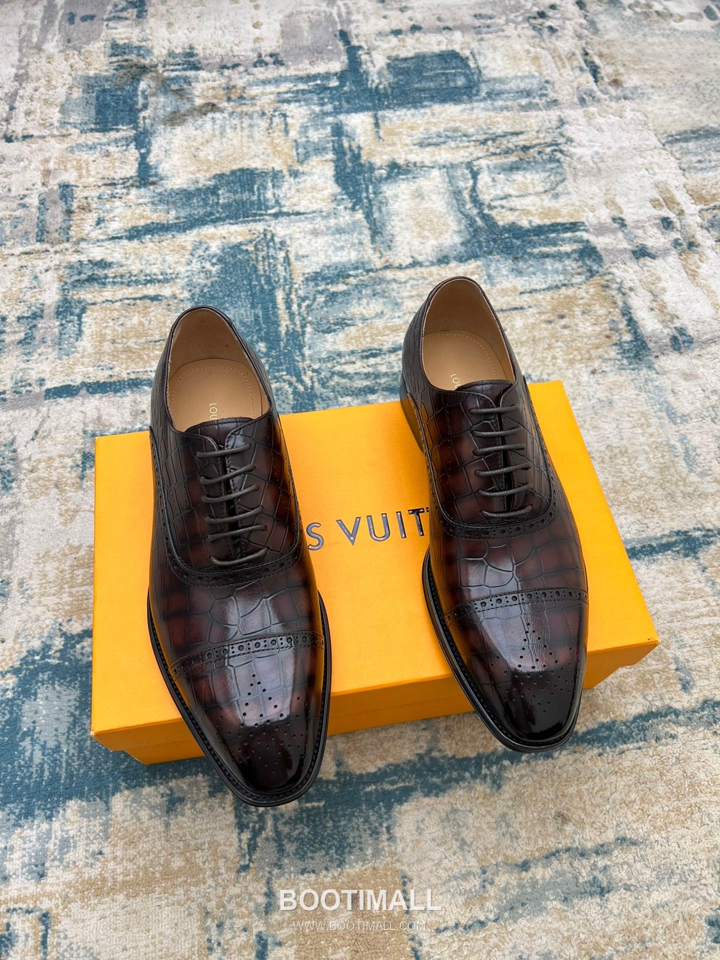 Louis Vuitton Hand-Polished Calfskin Derby Calfskin Leather Black Dress Shoes 루이비통 핸드폴리시 송아지가죽 더비 송아지가죽 블랙 드레스 슈즈 1