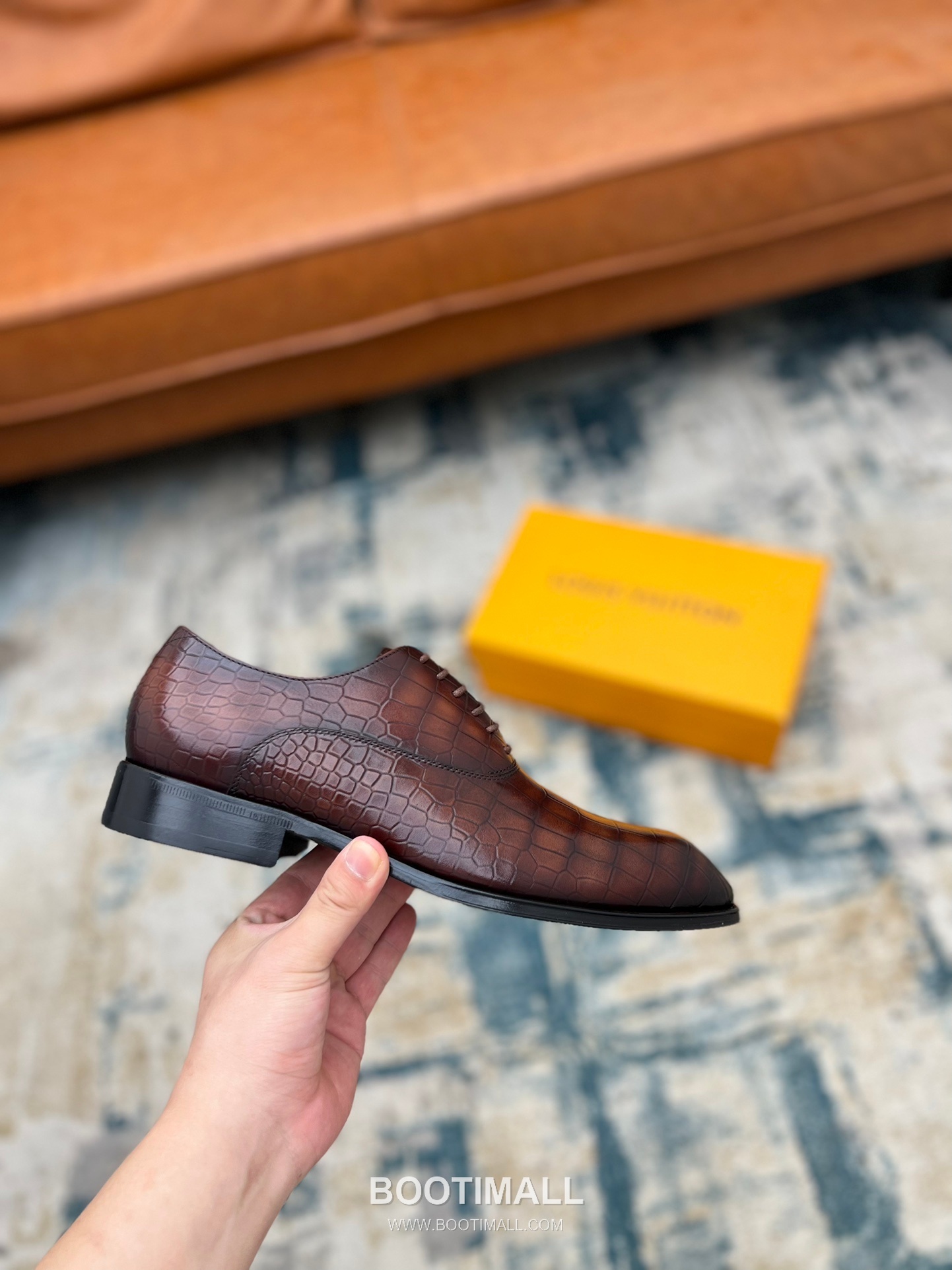 Louis Vuitton Hand-Polished Calfskin Derby Calfskin Leather Black Dress Shoes 루이비통 핸드폴리시 송아지가죽 더비 송아지가죽 블랙 드레스 슈즈 6