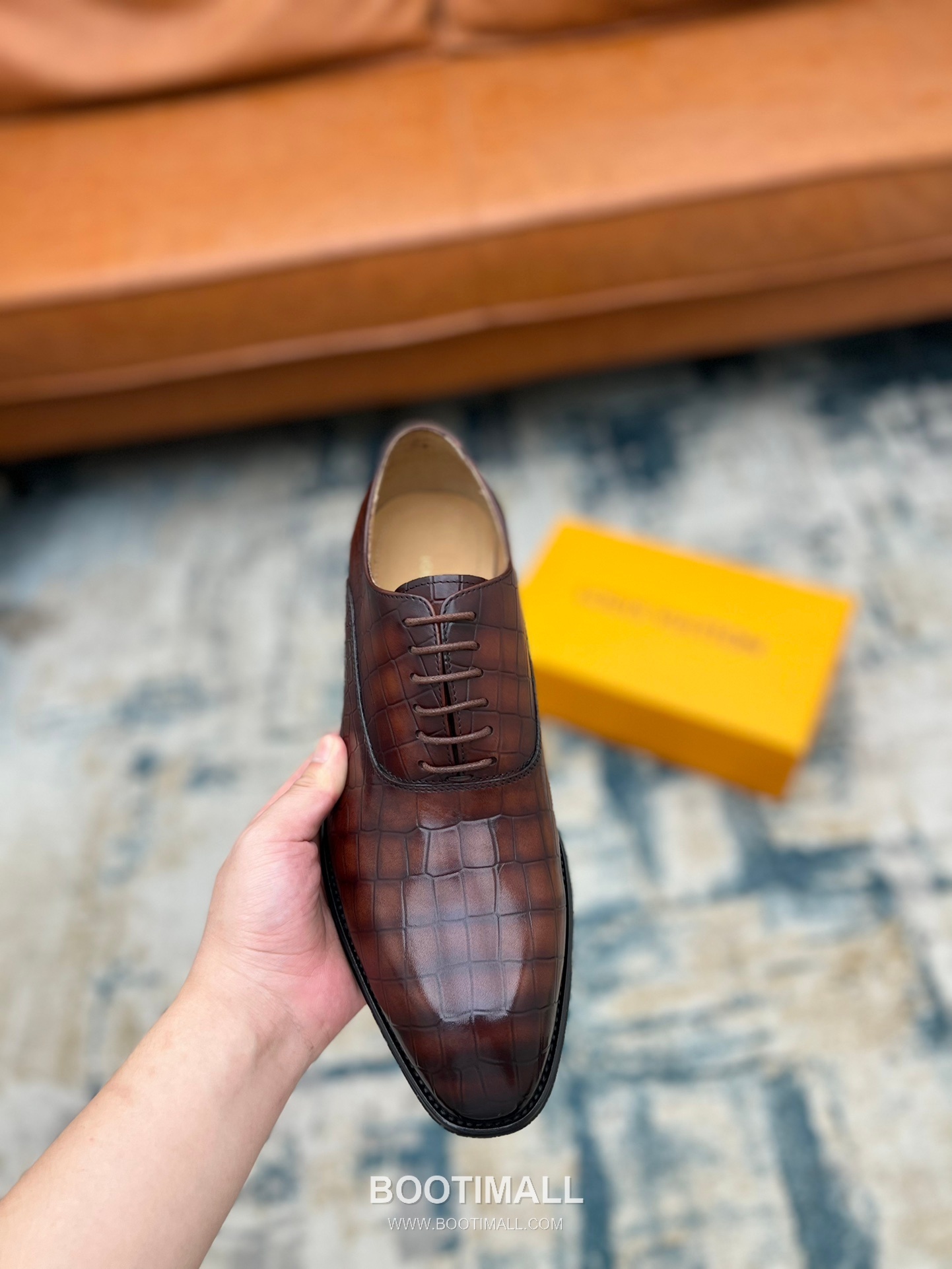 Louis Vuitton Hand-Polished Calfskin Derby Calfskin Leather Black Dress Shoes 루이비통 핸드폴리시 송아지가죽 더비 송아지가죽 블랙 드레스 슈즈 7