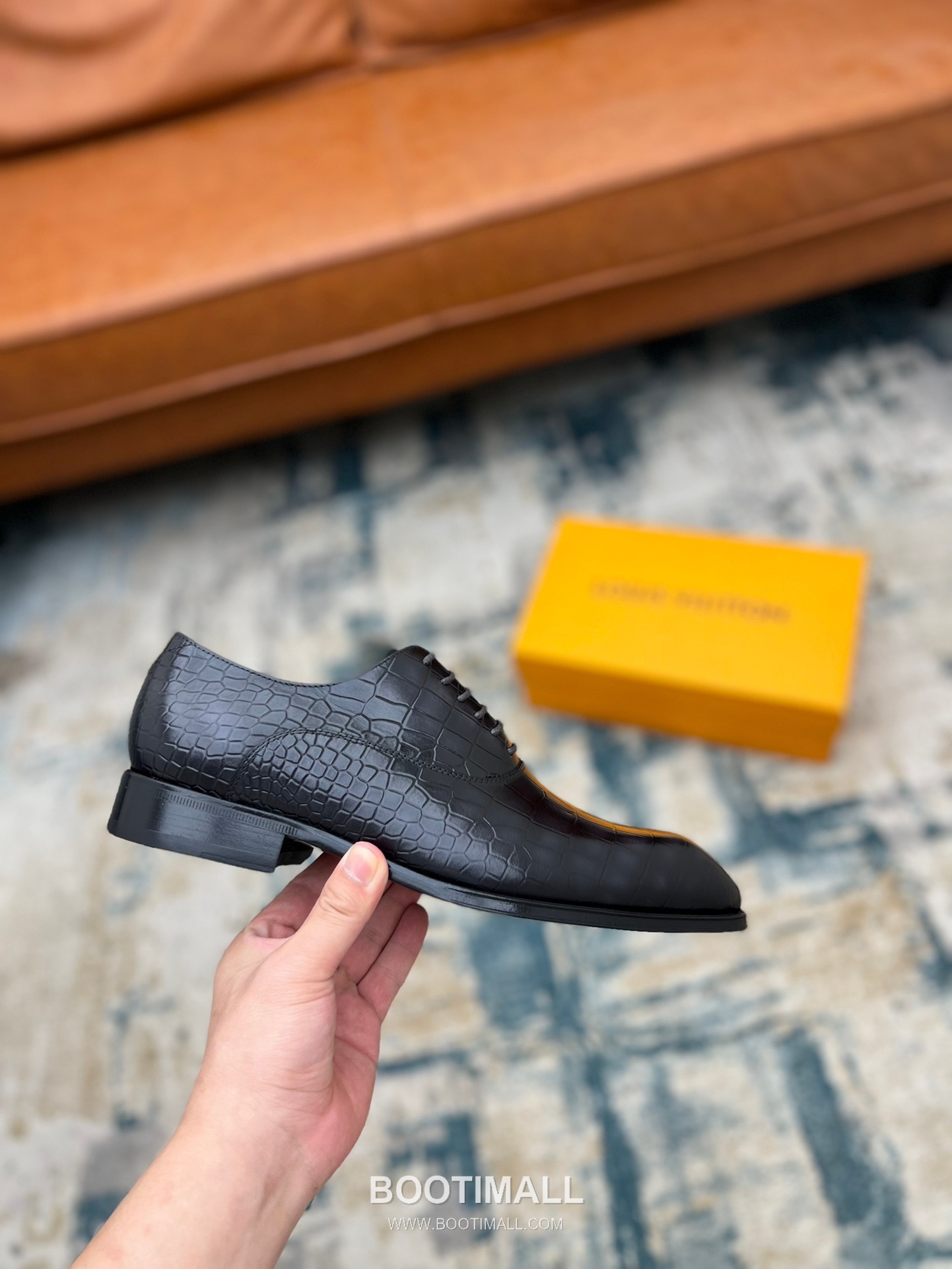 Louis Vuitton Hand-Polished Calfskin Derby Calfskin Leather Black Dress Shoes 루이비통 핸드폴리시 송아지가죽 더비 송아지가죽 블랙 드레스 슈즈 6