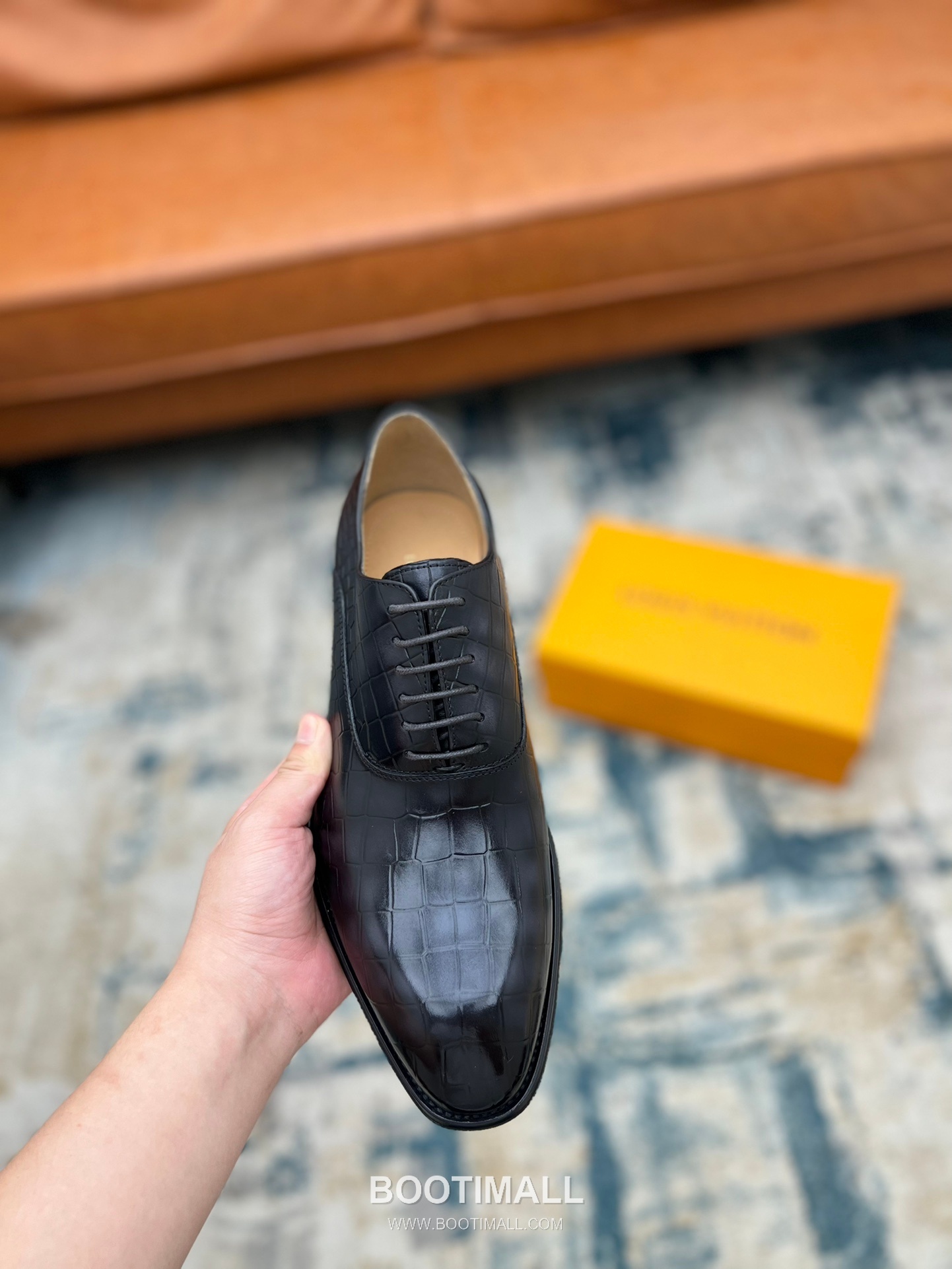 Louis Vuitton Hand-Polished Calfskin Derby Calfskin Leather Black Dress Shoes 루이비통 핸드폴리시 송아지가죽 더비 송아지가죽 블랙 드레스 슈즈 7