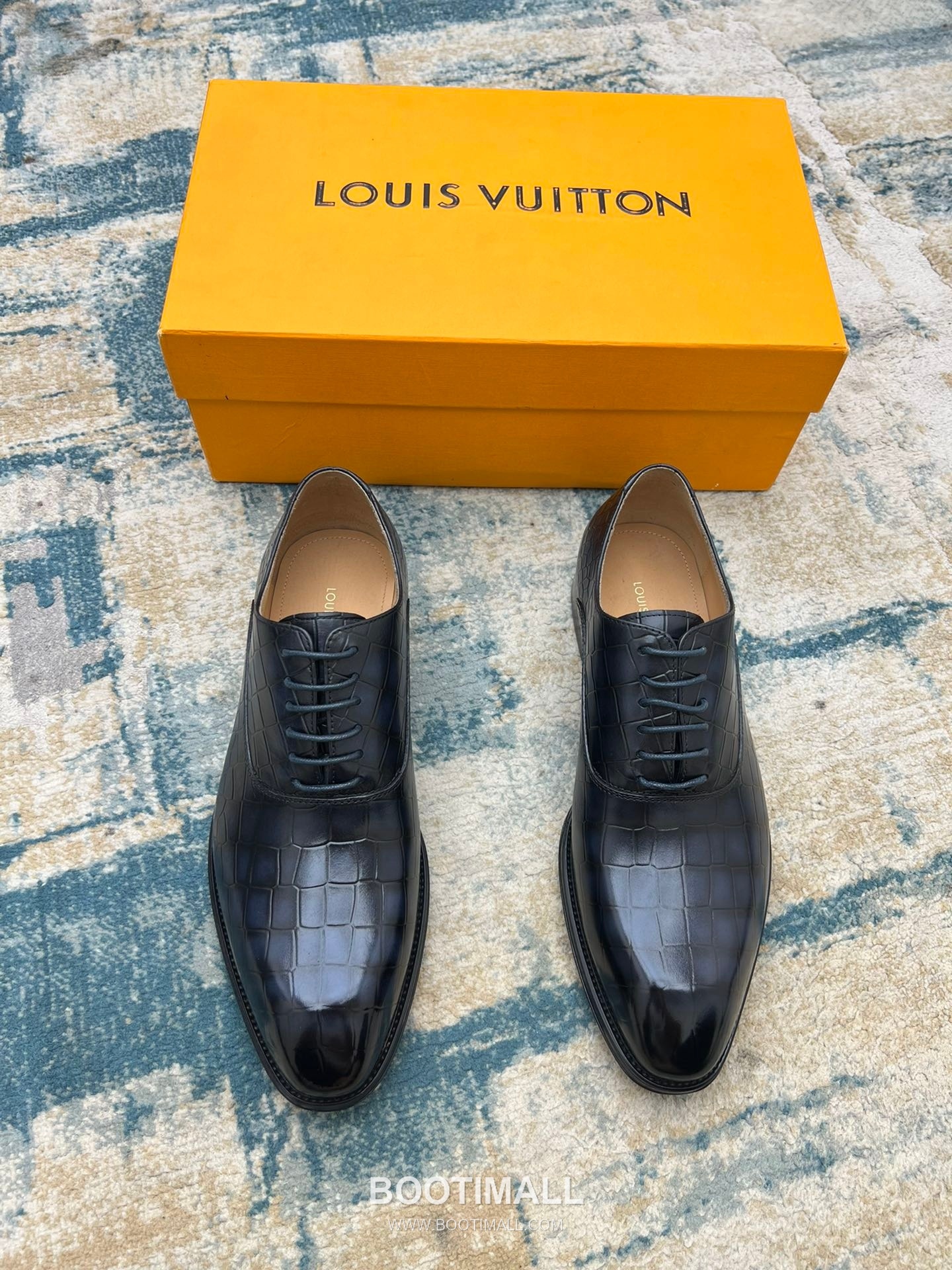 Louis Vuitton Hand-Polished Calfskin Derby Calfskin Leather Black Dress Shoes 루이비통 핸드폴리시 송아지가죽 더비 송아지가죽 블랙 드레스 슈즈 5