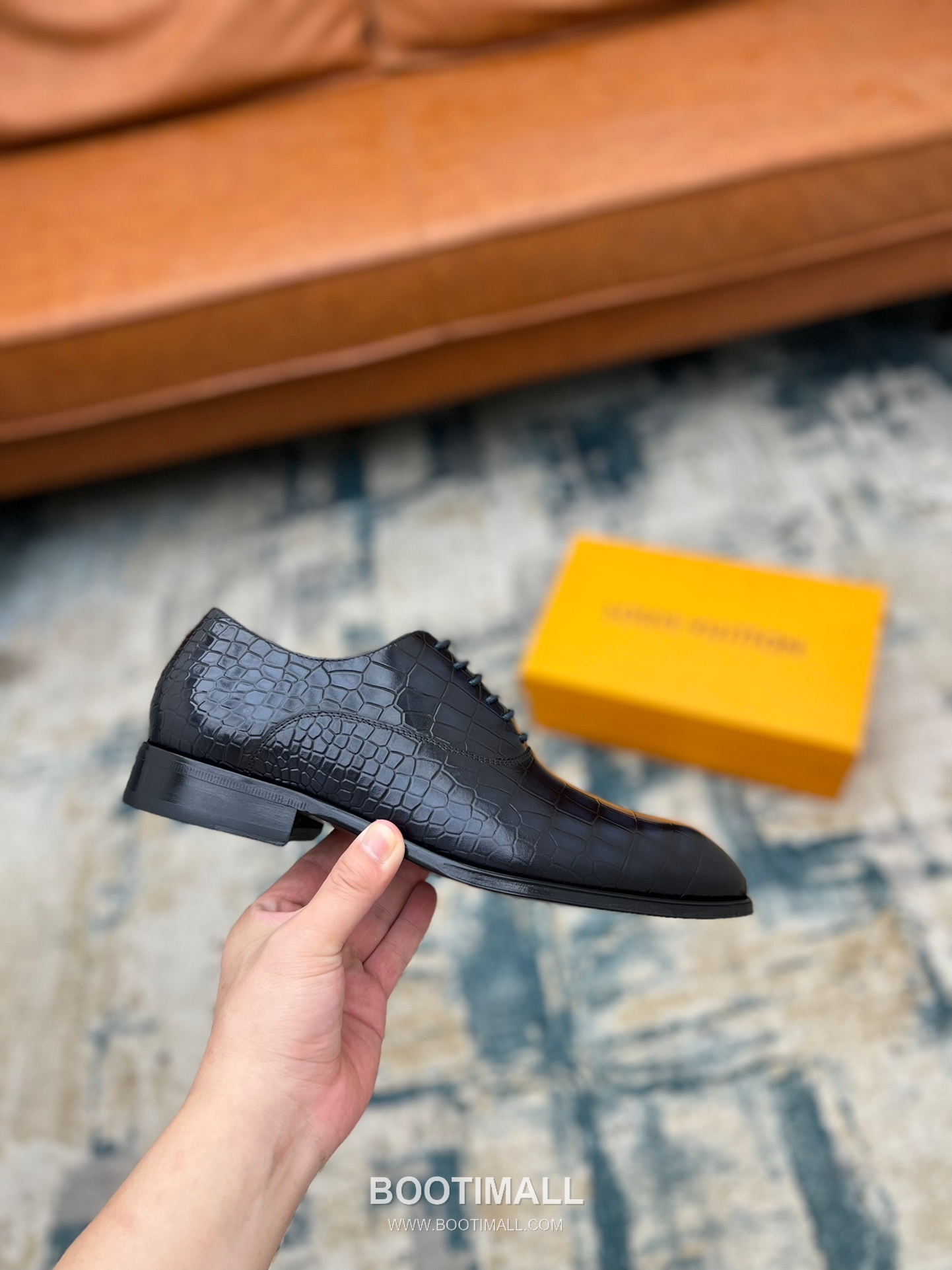 Louis Vuitton Hand-Polished Calfskin Derby Calfskin Leather Black Dress Shoes 루이비통 핸드폴리시 송아지가죽 더비 송아지가죽 블랙 드레스 슈즈 6