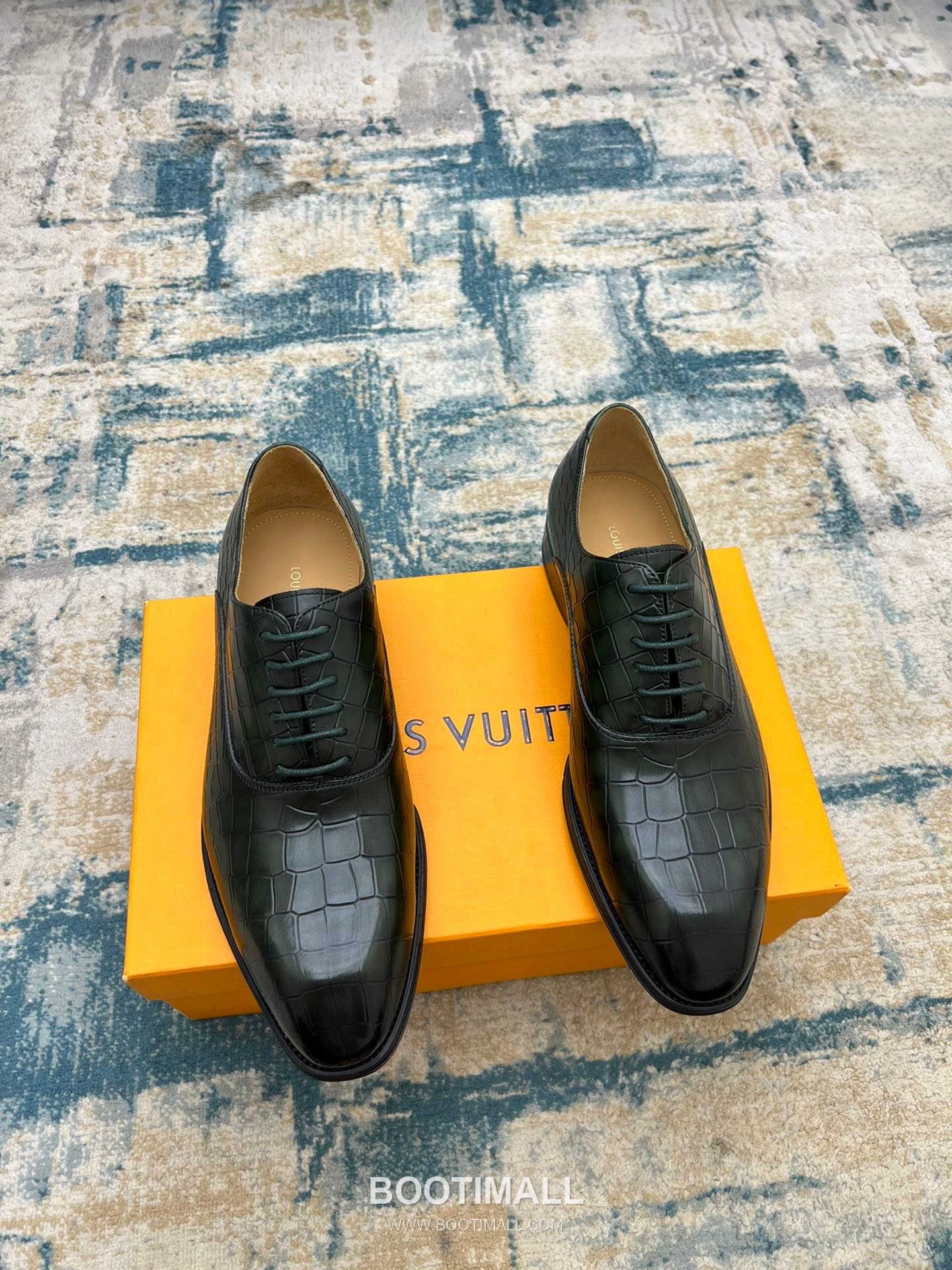 Louis Vuitton Hand-Polished Calfskin Derby Calfskin Leather Black Dress Shoes 루이비통 핸드폴리시 송아지가죽 더비 송아지가죽 블랙 드레스 슈즈 1