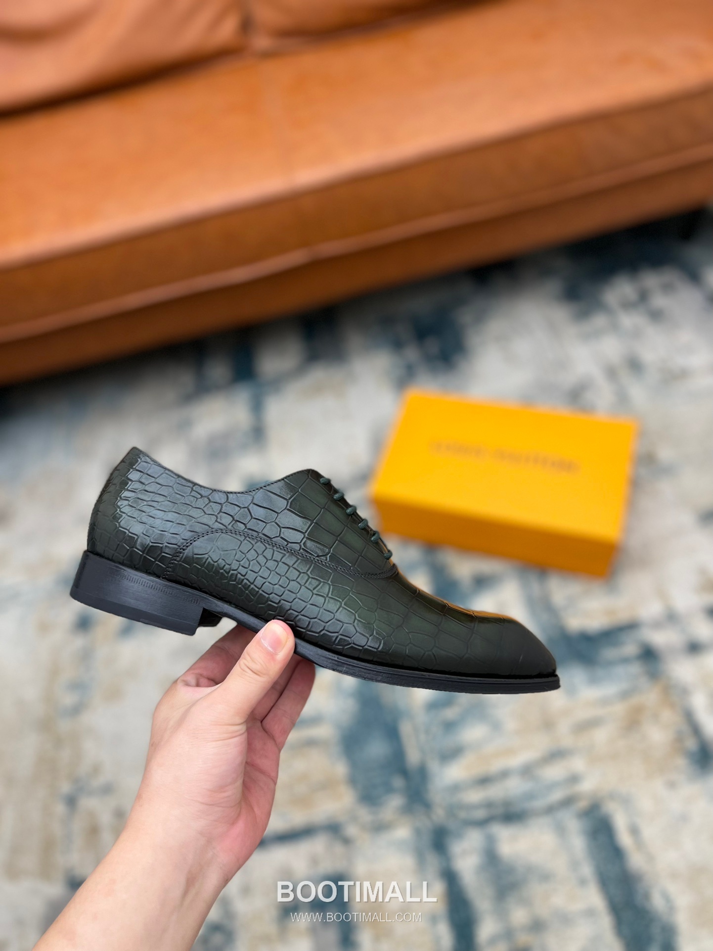 Louis Vuitton Hand-Polished Calfskin Derby Calfskin Leather Black Dress Shoes 루이비통 핸드폴리시 송아지가죽 더비 송아지가죽 블랙 드레스 슈즈 6