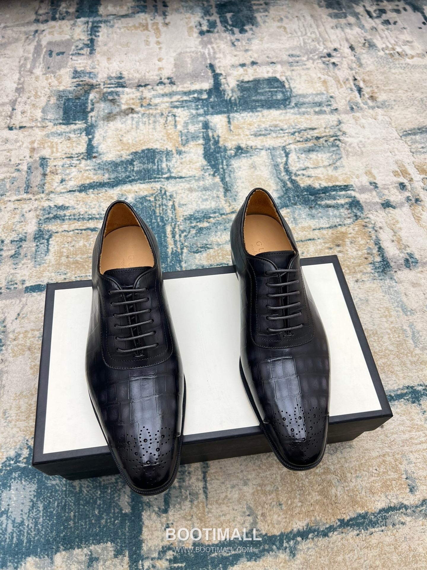 Gucci Hand-Polished Calfskin Derby Calfskin Leather Black Dress Shoes 구찌 핸드폴리시드 카프스킨 더비 카프스킨 레더 블랙 드레스 슈즈 1