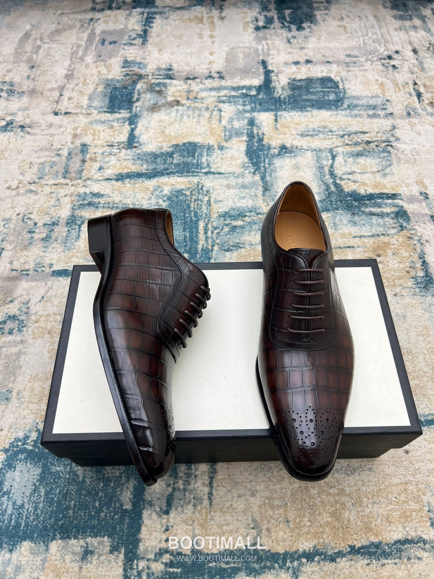 Gucci Hand-Polished Calfskin Derby Calfskin Leather Black Dress Shoes 구찌 핸드폴리시드 카프스킨 더비 카프스킨 레더 블랙 드레스 슈즈 2