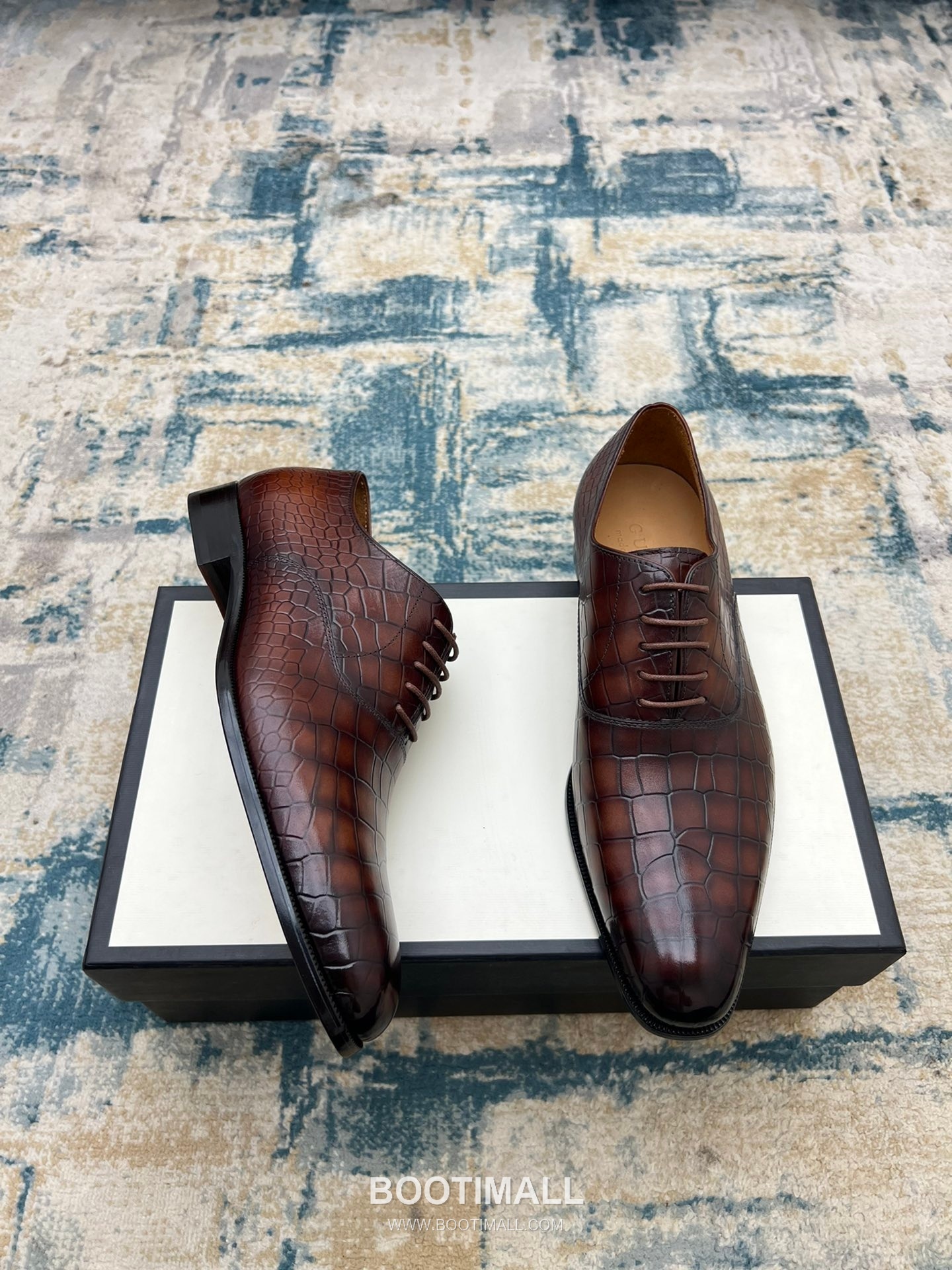 Gucci Hand-Polished Calfskin Derby Calfskin Leather Black Dress Shoes 구찌 핸드폴리시드 카프스킨 더비 카프스킨 레더 블랙 드레스 슈즈 2