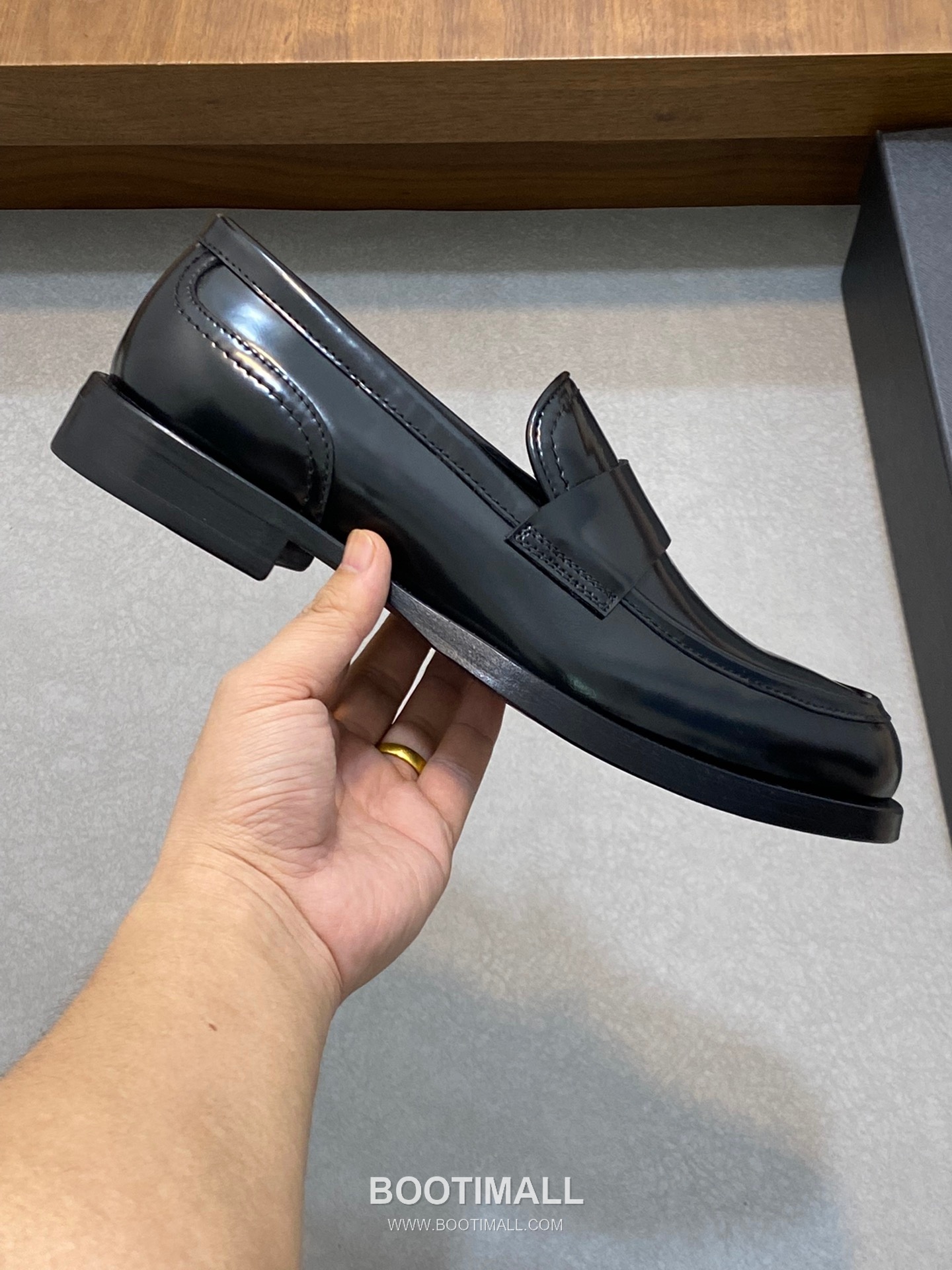 Dolce & Gabbana Polished Calf Business Loafer Calfskin Leather Black 돌체앤가바나 폴리시드 카프 비즈니스 로퍼 카프스킨 레더 블랙 4