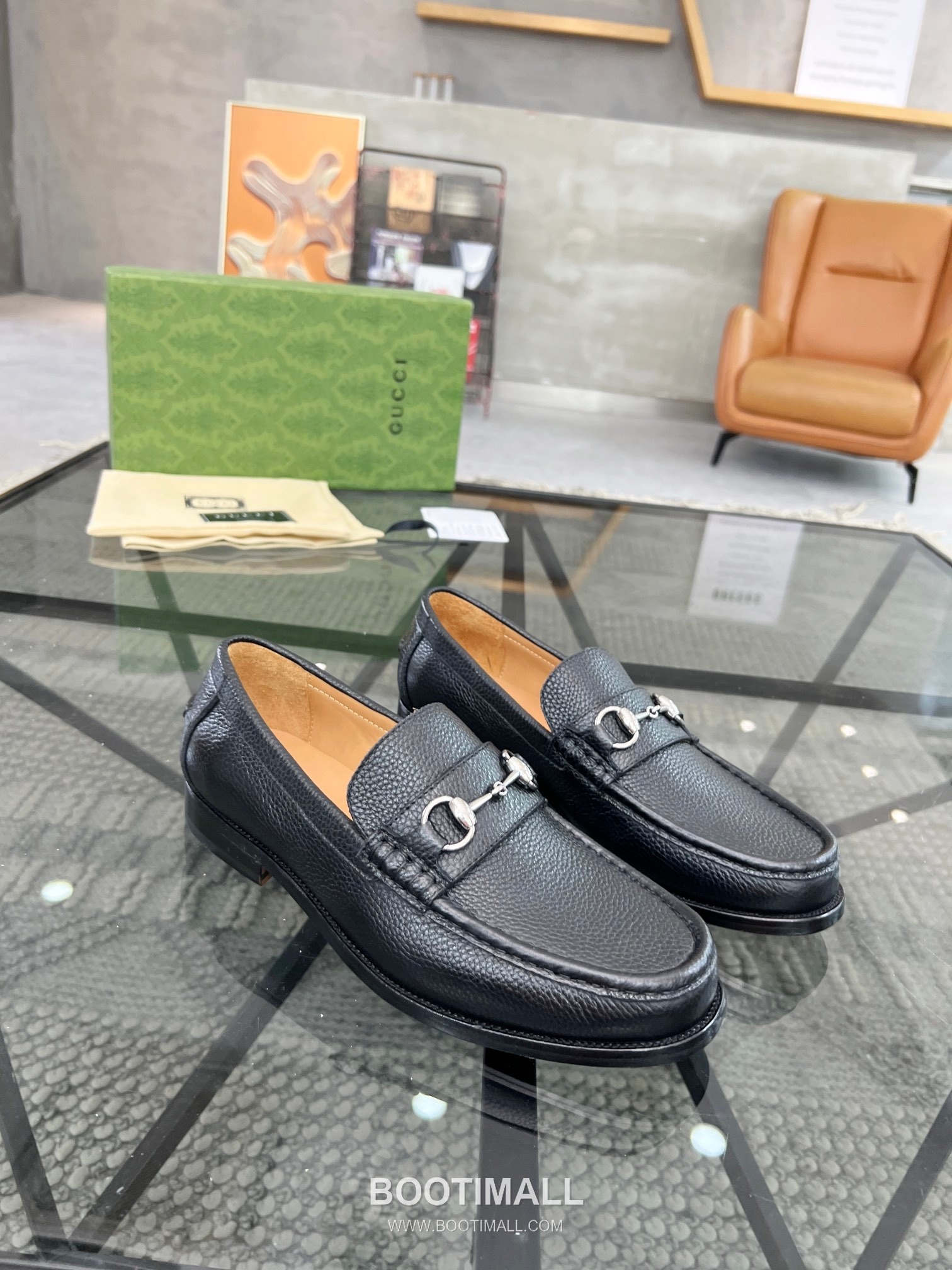 Gucci Italian Calfskin Derby Calfskin Leather Black Dress Shoes 구찌 이탈리안 카프스킨 더비 카프스킨 레더 블랙 드레스 슈즈 2