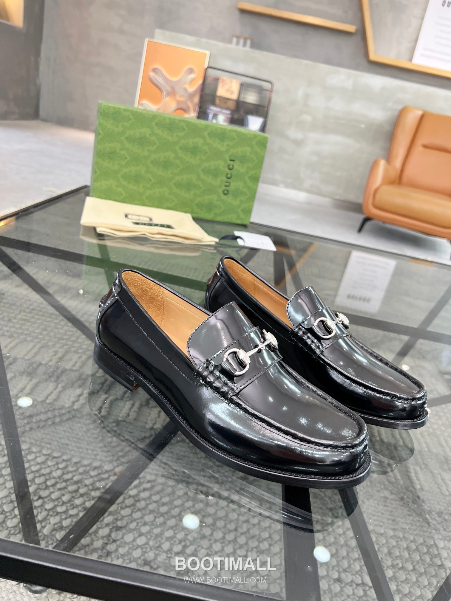 Gucci Italian Calfskin Derby Calfskin Leather Black Dress Shoes 구찌 이탈리안 카프스킨 더비 카프스킨 레더 블랙 드레스 슈즈 2