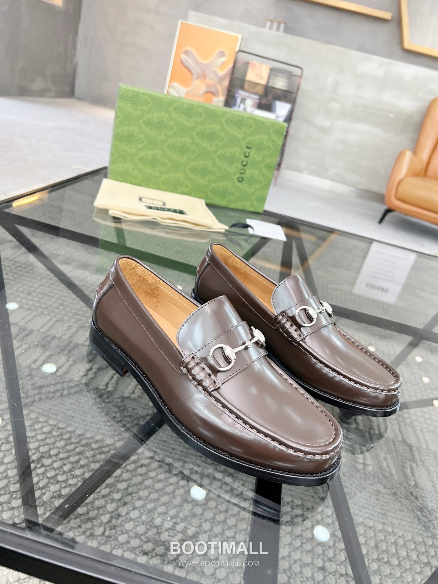 Gucci Italian Calfskin Derby Calfskin Leather Black Dress Shoes 구찌 이탈리안 카프스킨 더비 카프스킨 레더 블랙 드레스 슈즈 2