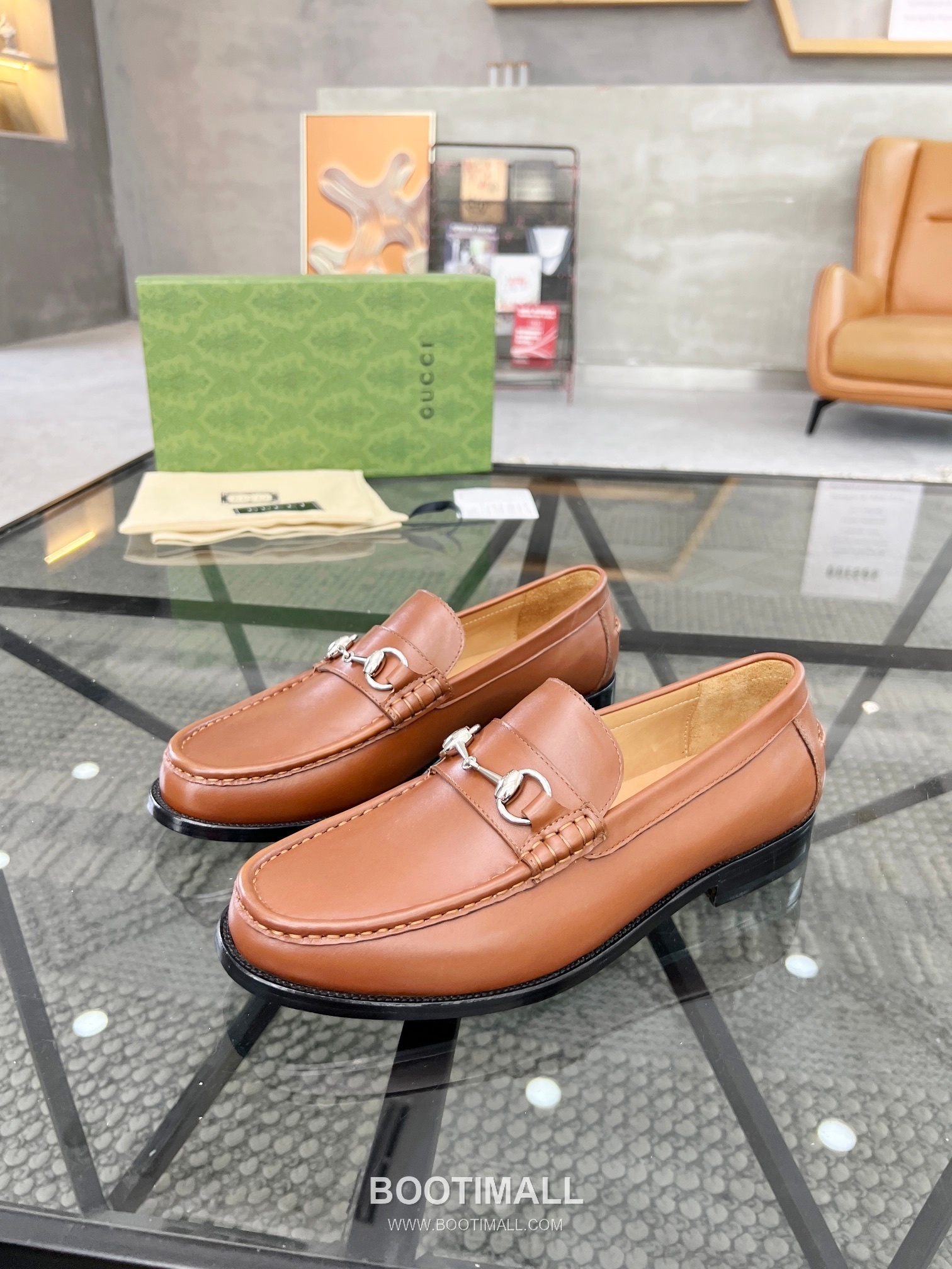 Gucci Italian Calfskin Derby Calfskin Leather Black Dress Shoes 구찌 이탈리안 카프스킨 더비 카프스킨 레더 블랙 드레스 슈즈 1