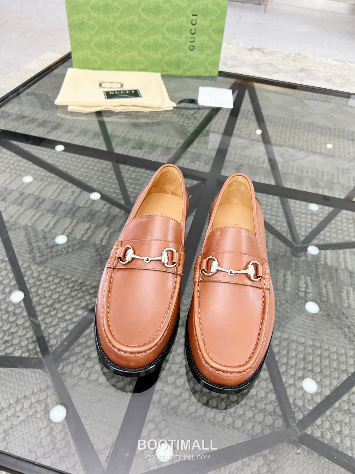 Gucci Italian Calfskin Derby Calfskin Leather Black Dress Shoes 구찌 이탈리안 카프스킨 더비 카프스킨 레더 블랙 드레스 슈즈 3
