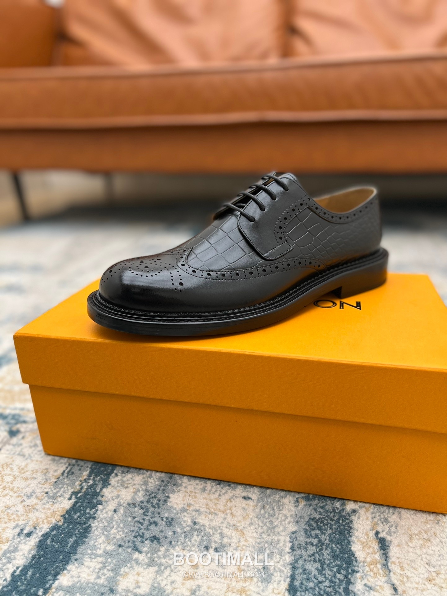 Louis Vuitton Hand-Dyed Calfskin Derby Calfskin Leather Black Dress Shoes 루이비통 핸드다이드 송아지가죽 더비 송아지가죽 블랙 드레스 슈즈 4