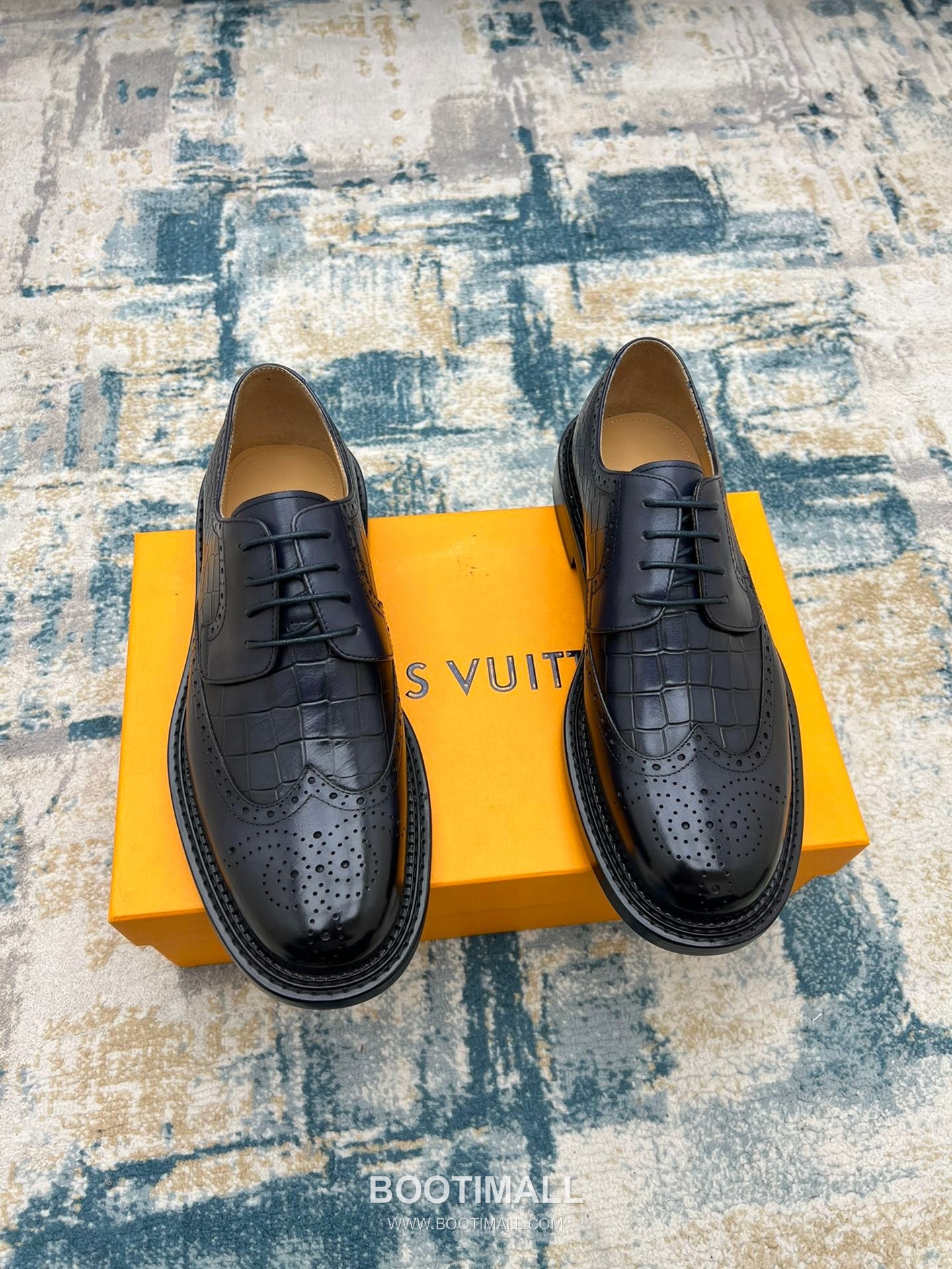 Louis Vuitton Hand-Dyed Calfskin Derby Calfskin Leather Black Dress Shoes 루이비통 핸드다이드 송아지가죽 더비 송아지가죽 블랙 드레스 슈즈 1