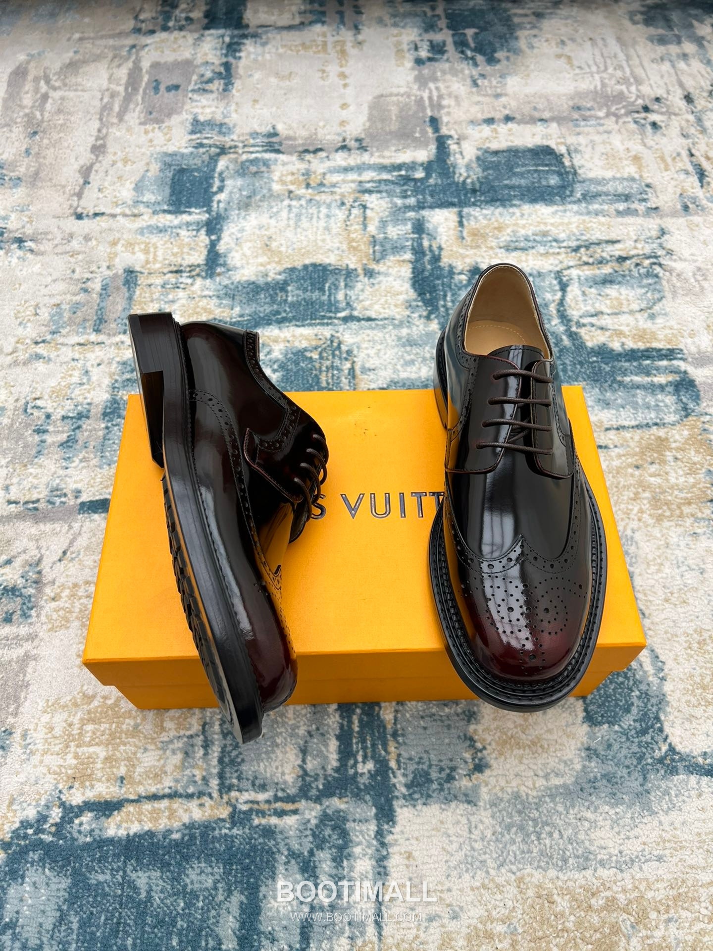 Louis Vuitton Hand-Dyed Calfskin Derby Calfskin Leather Black Dress Shoes 루이비통 핸드다이드 송아지가죽 더비 송아지가죽 블랙 드레스 슈즈 2